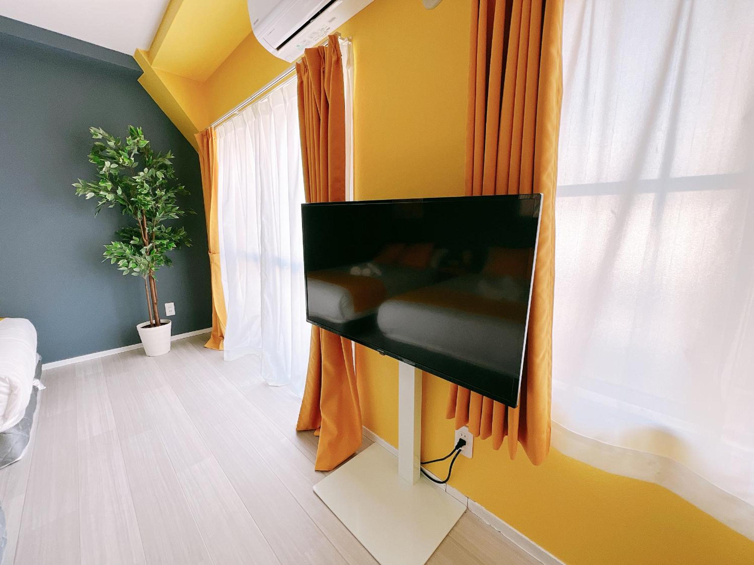 Apartment with Balcony - Photo 17