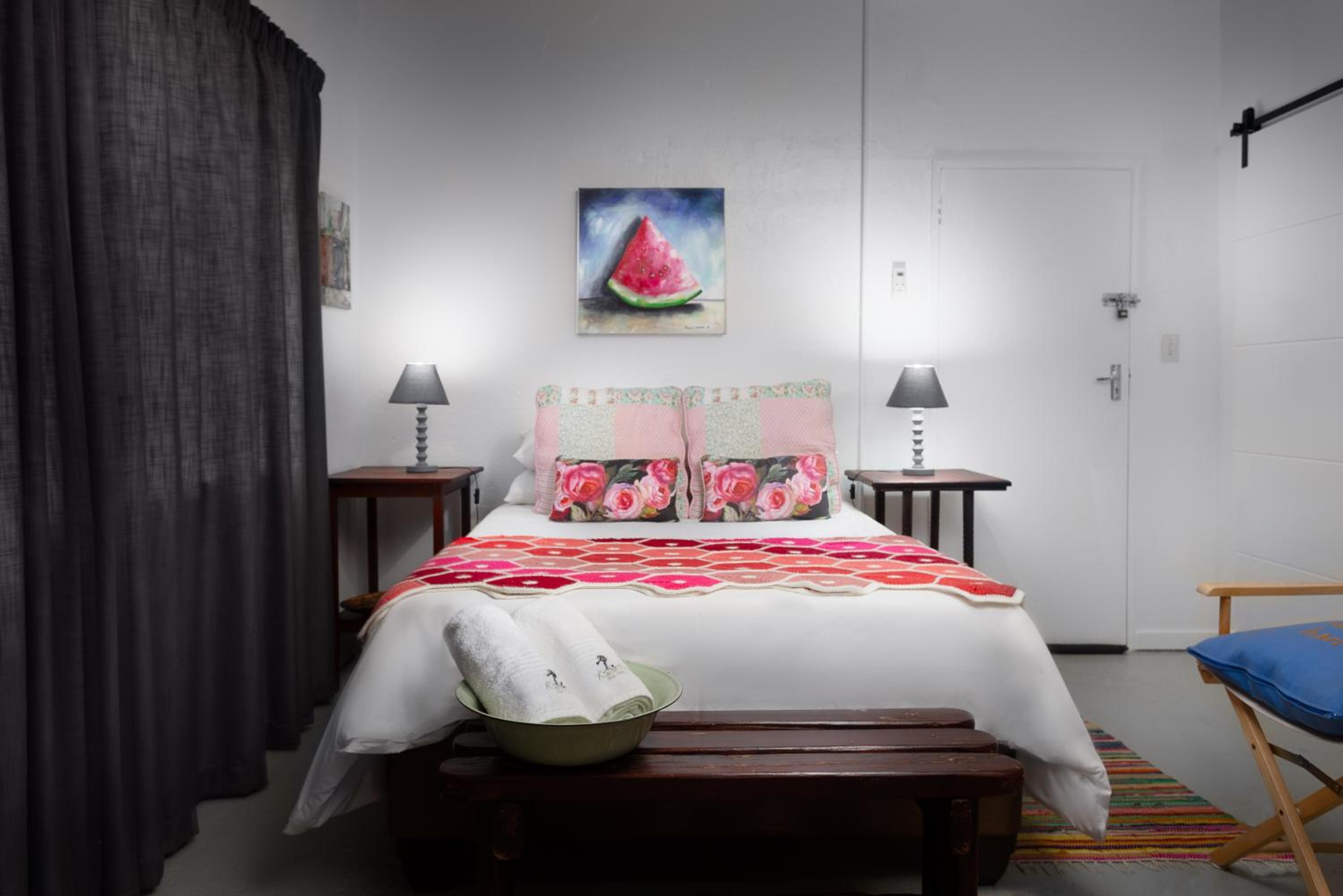 Deluxe Double Room with Shower - Photo 16