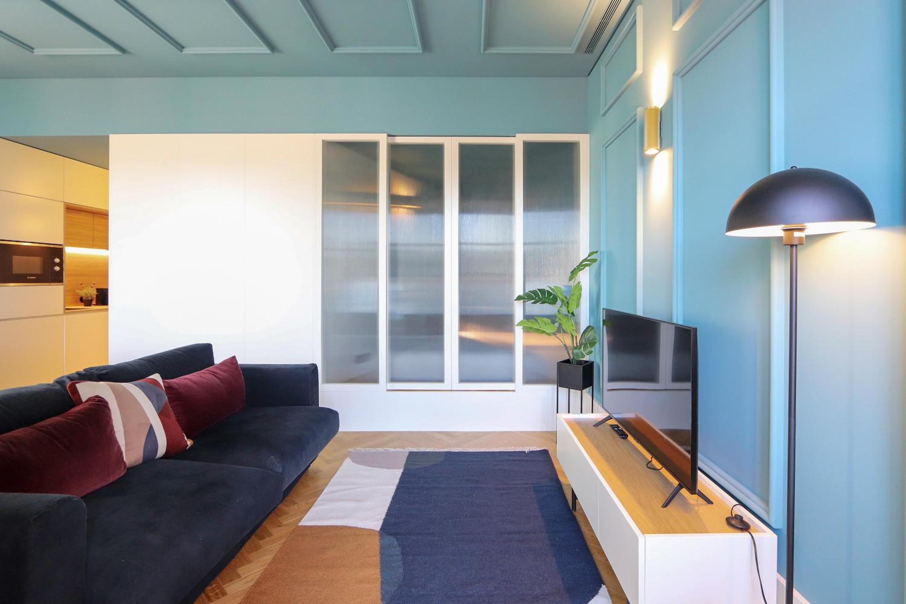 One-Bedroom Apartment - Photo 19