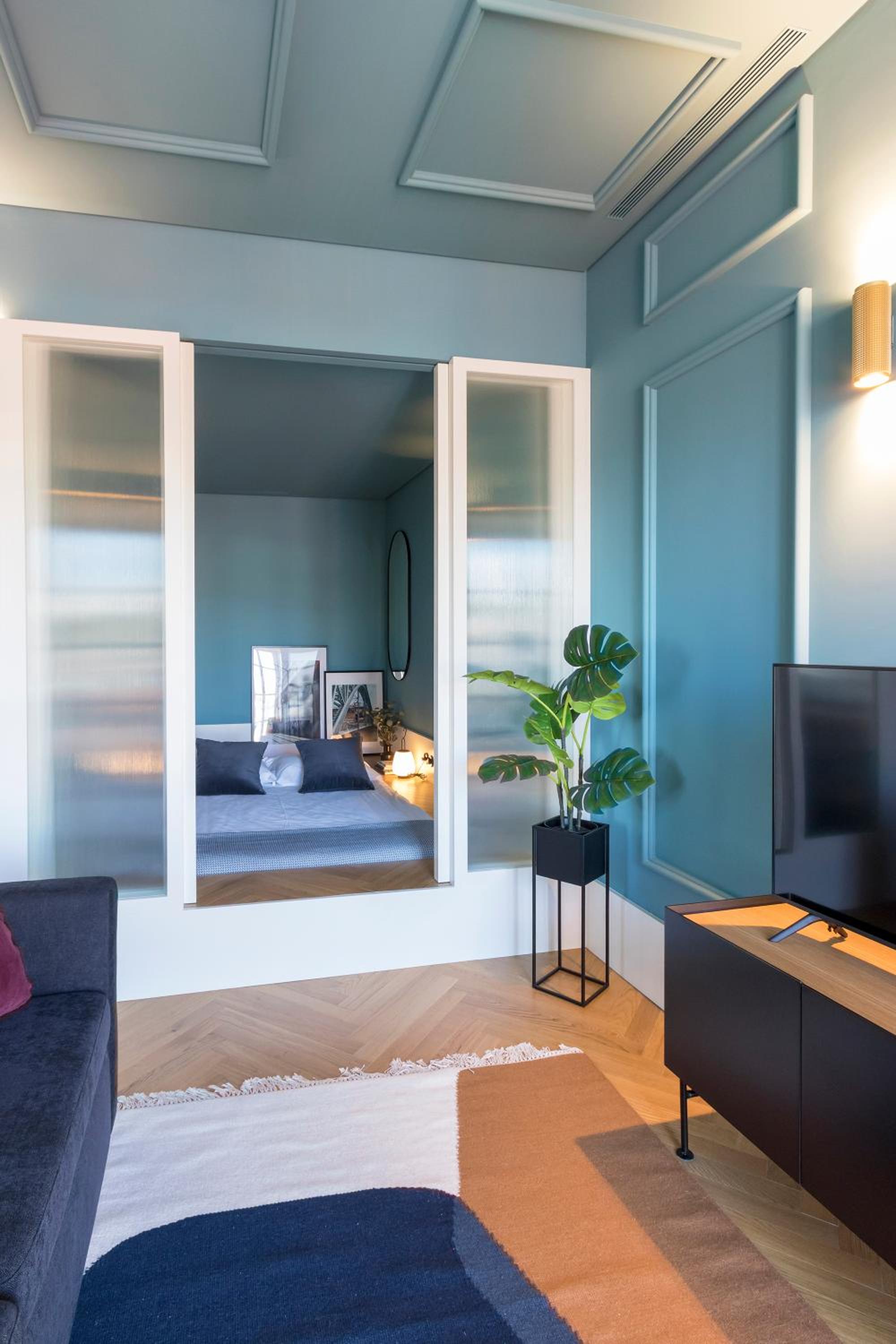 One-Bedroom Apartment - Photo 24