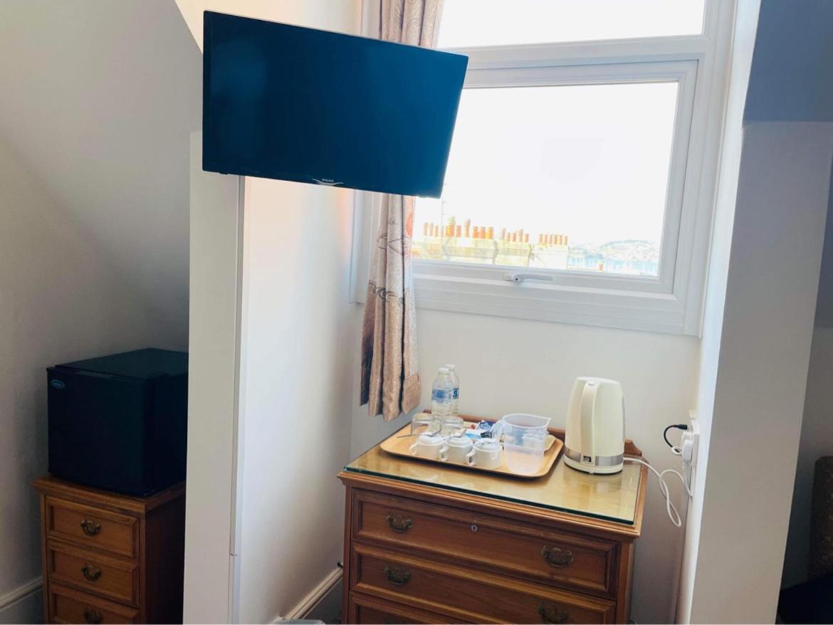 Double or Triple Room - Photo 1