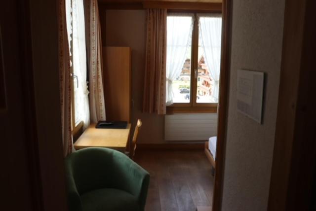 Single Room photo 2
