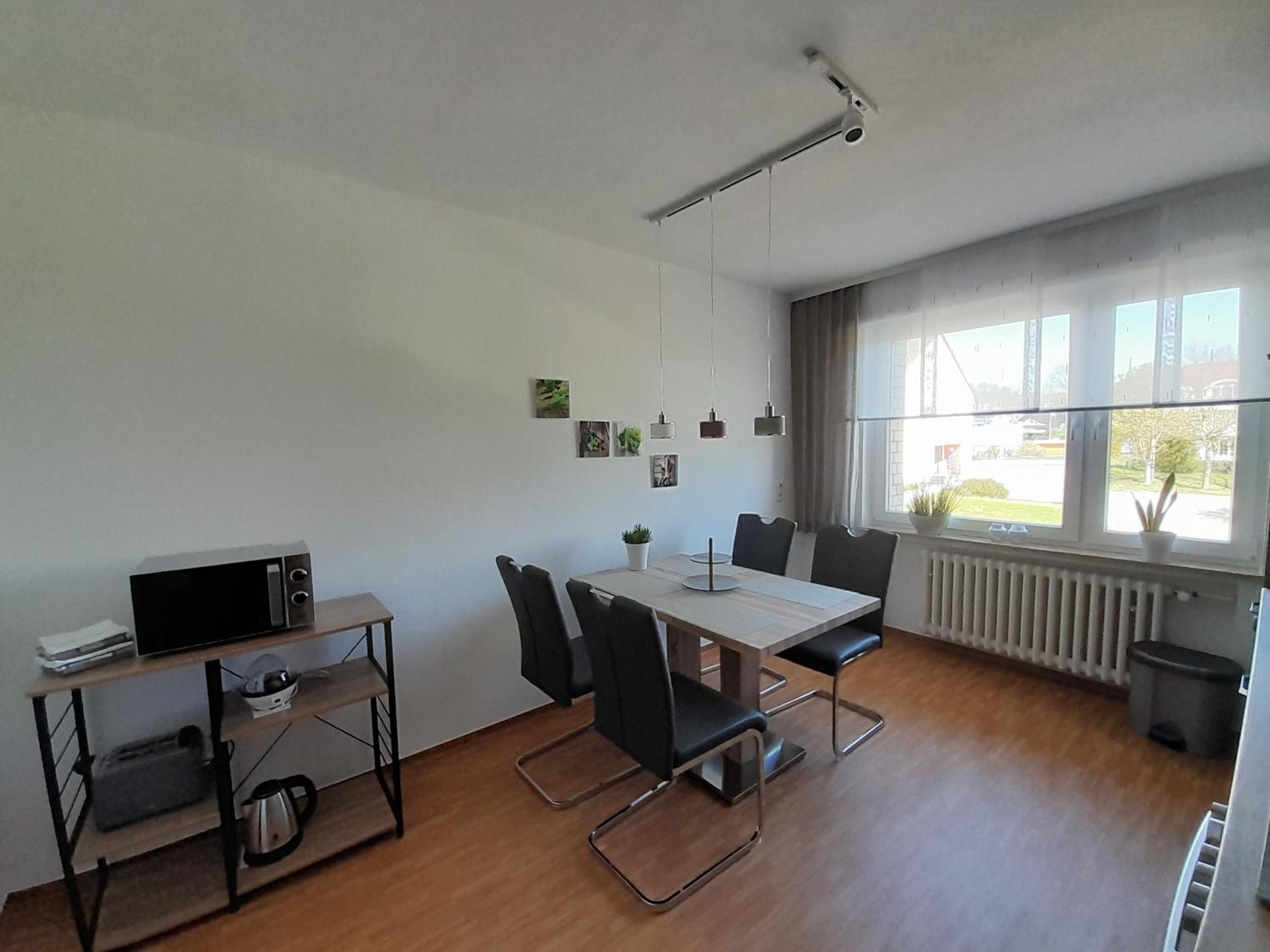 Apartment with Balcony photo 2