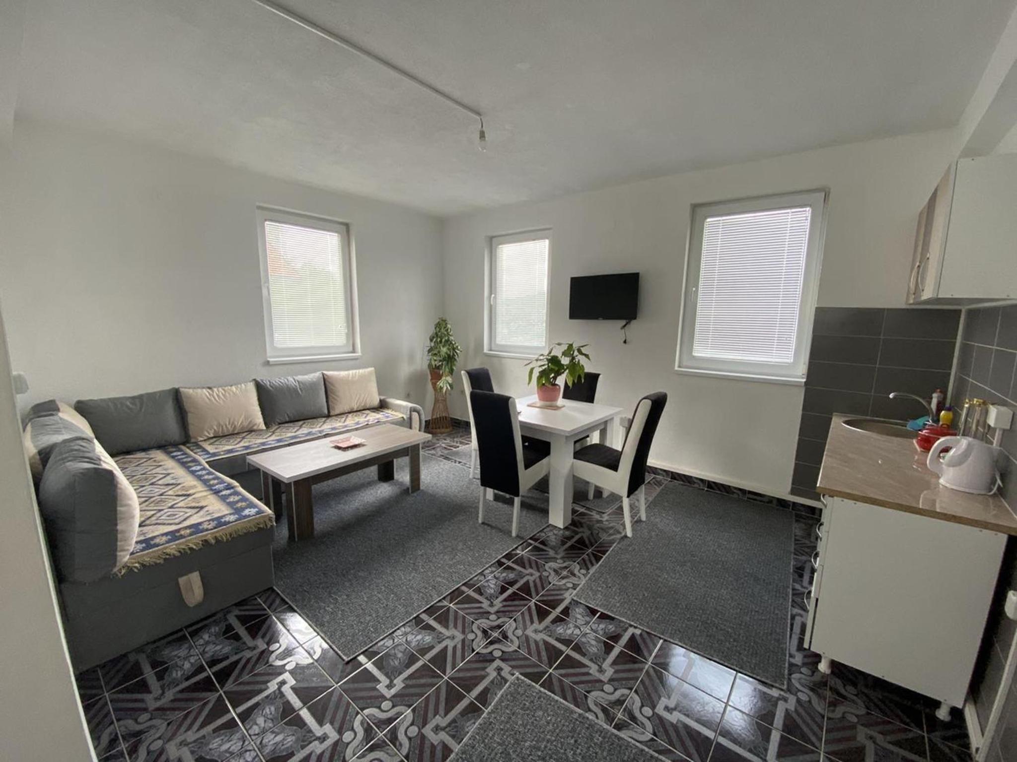 One Bedroom Apartment