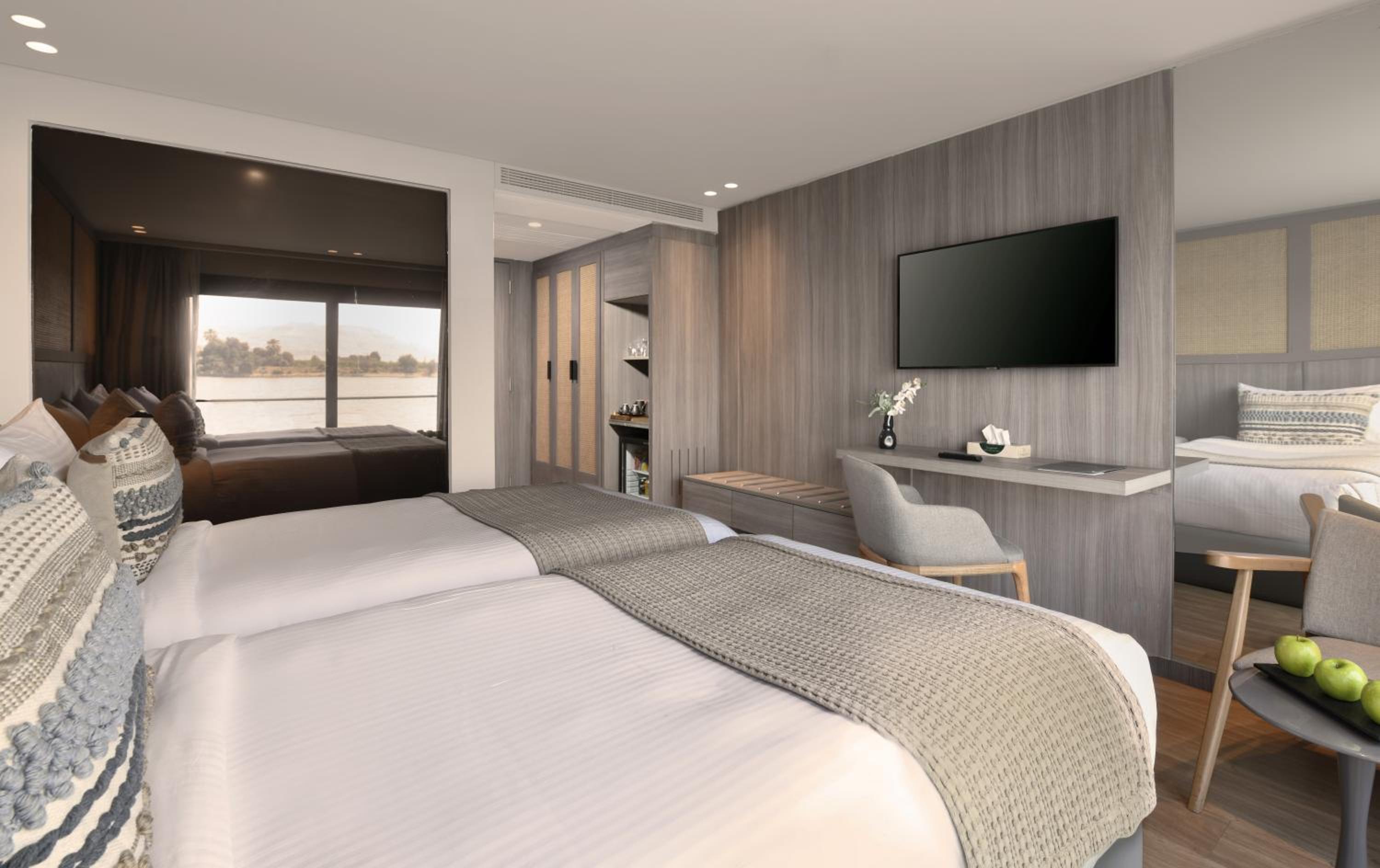 Double or Twin Room photo 3