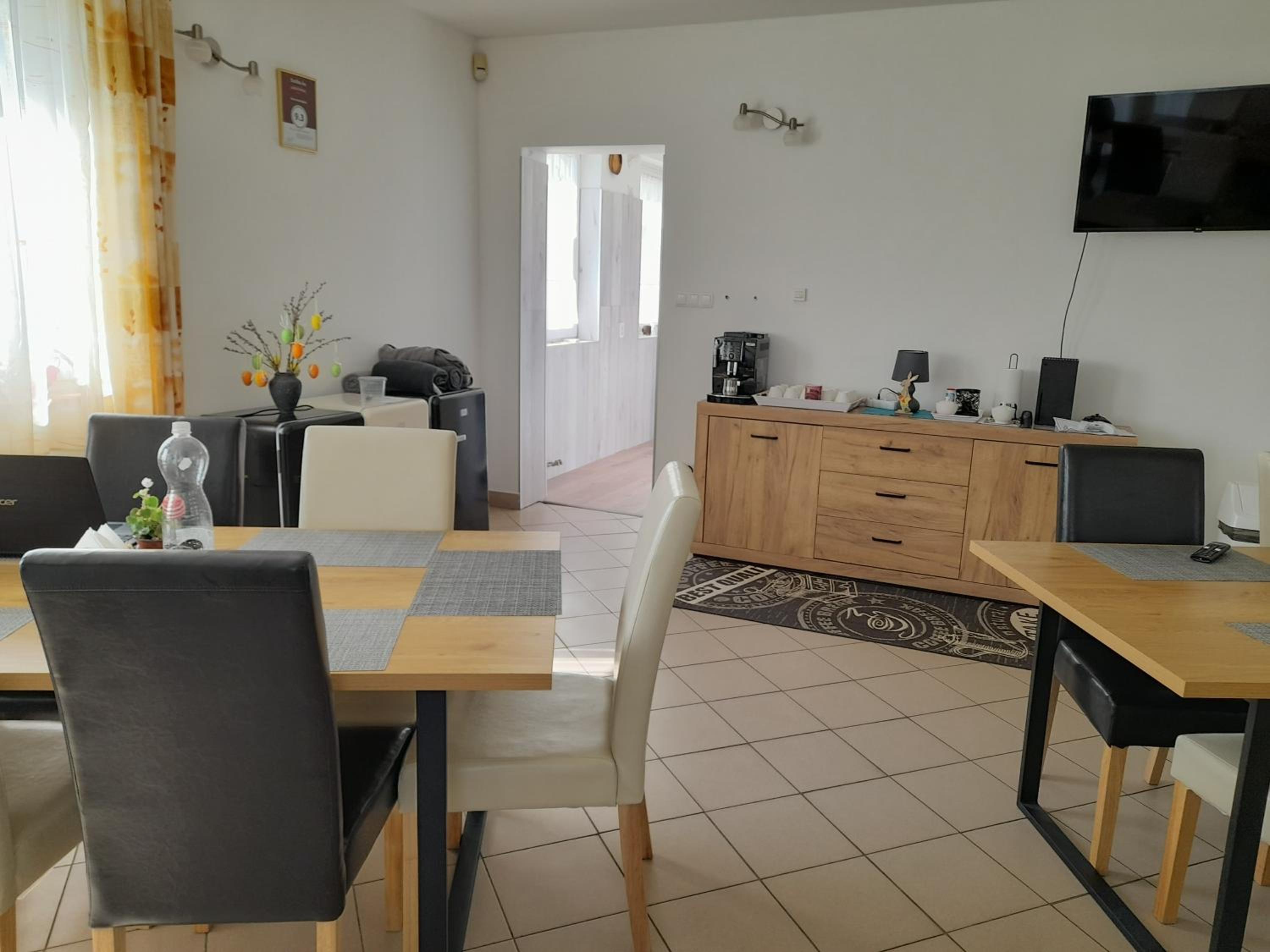 Triple Room - Photo 12