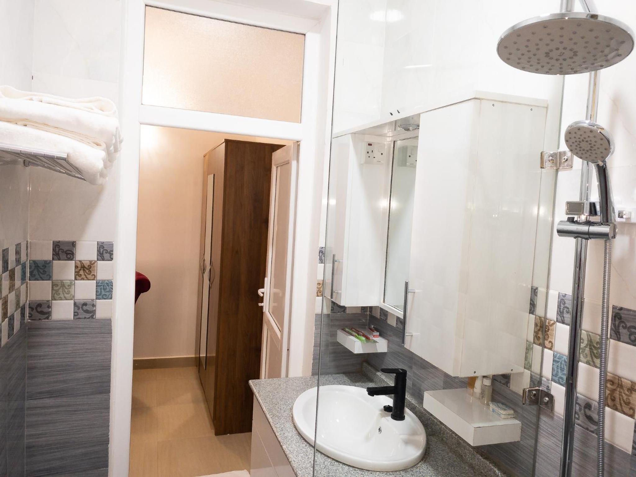Classic Quadruple Room photo 2