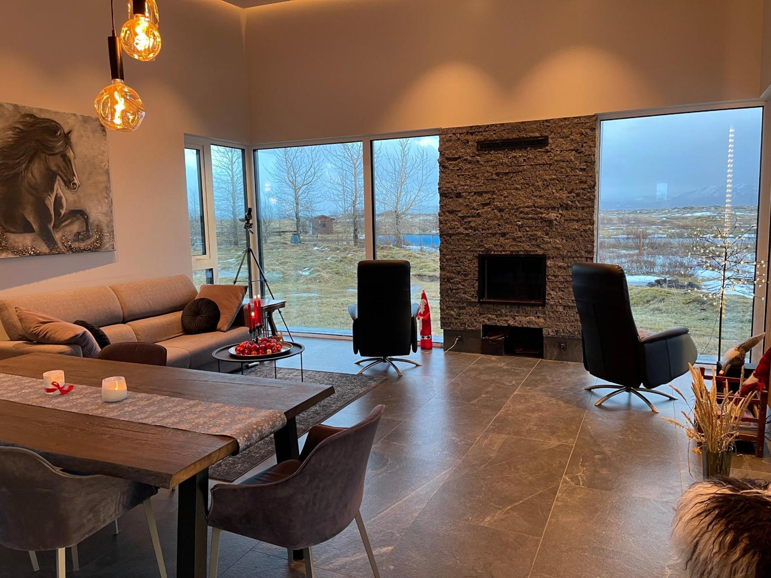 Three-Bedroom House photo 1