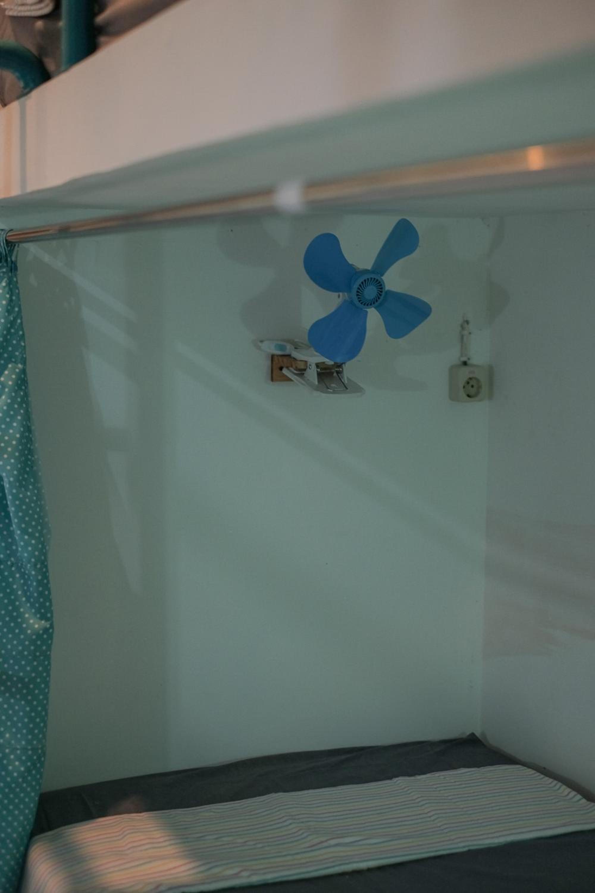 Bed in 6-Bed Mixed Dormitory Room