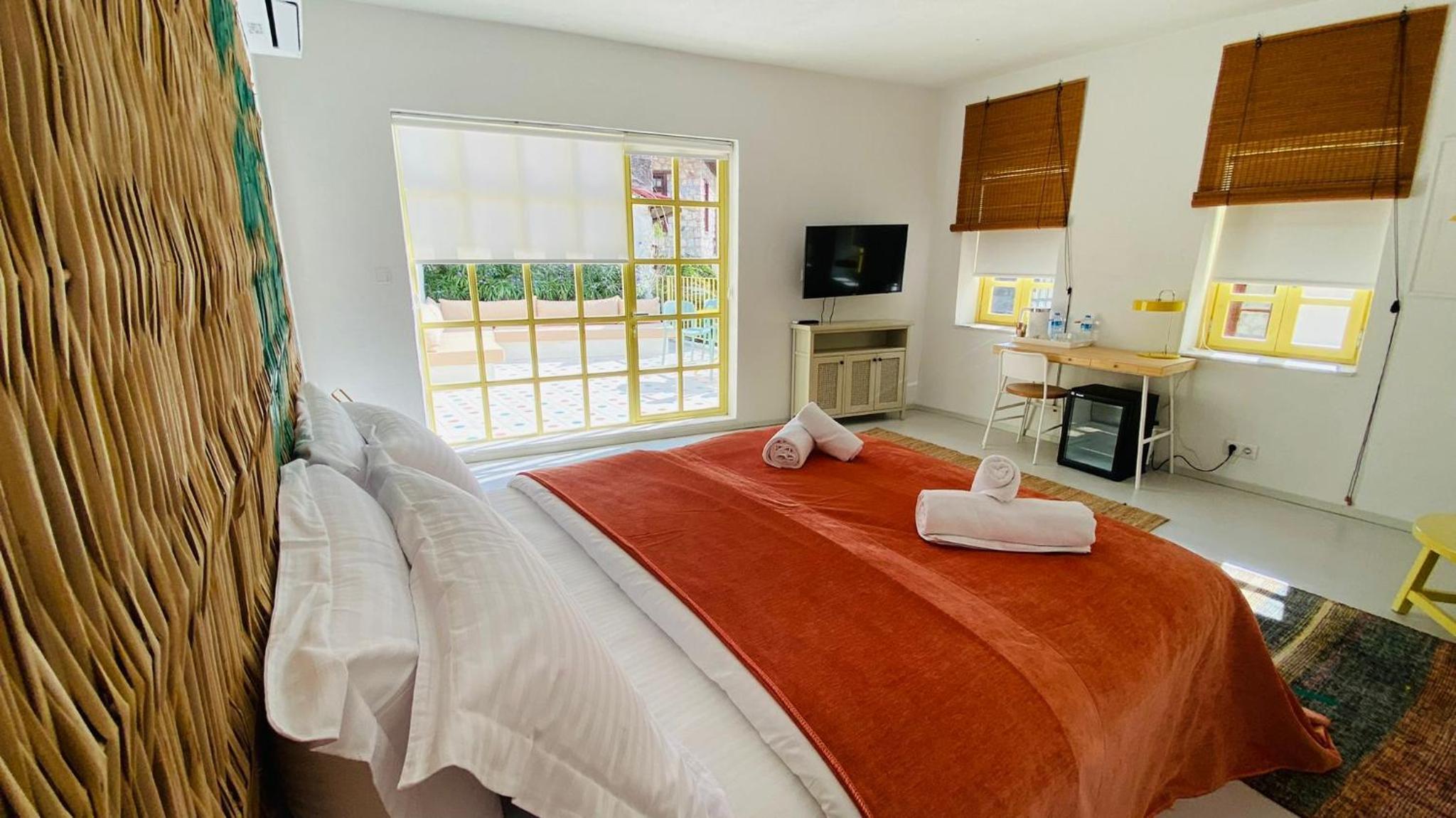 Triple Room with Terrace