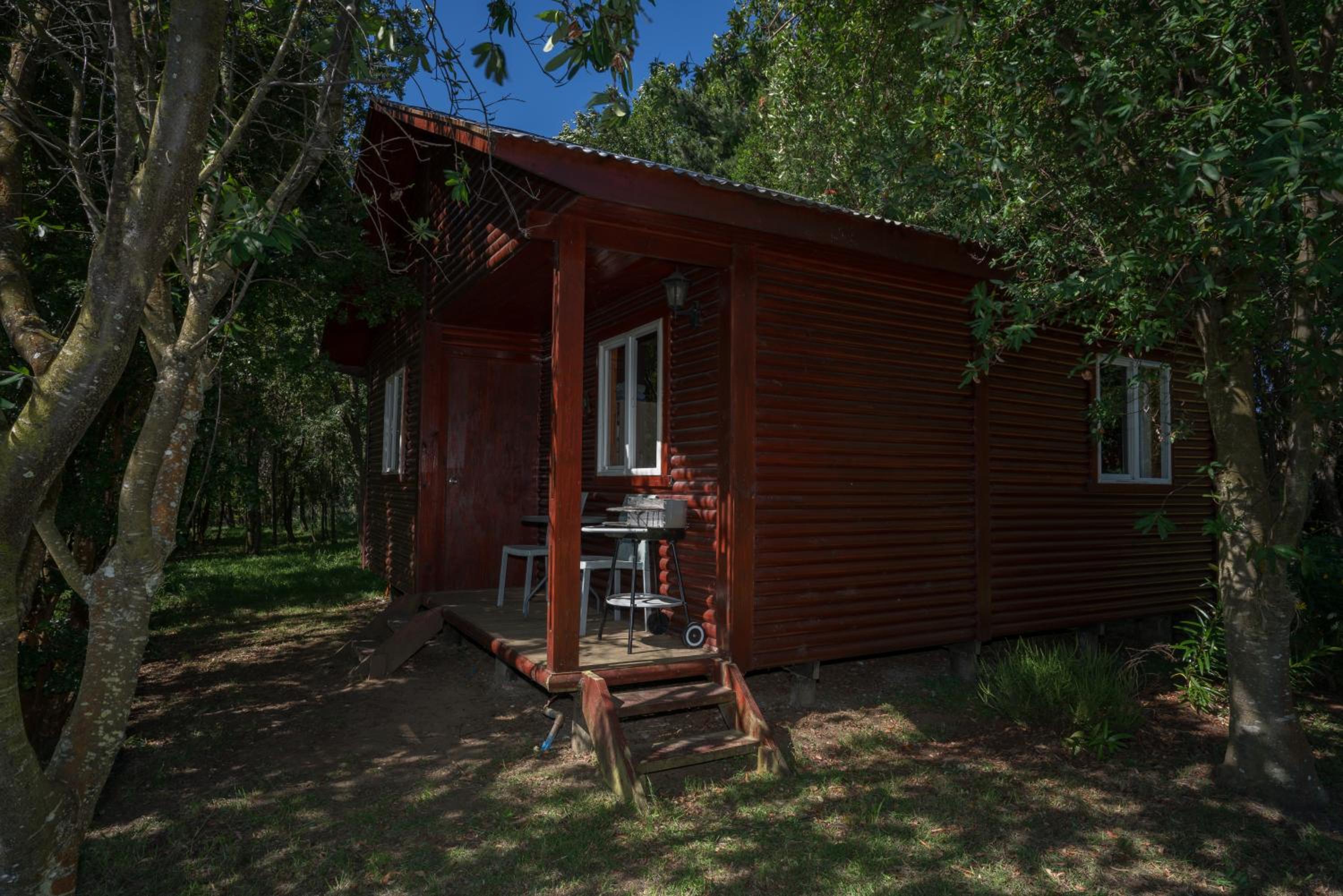 Two-Bedroom Bungalow with Forest View photo 3