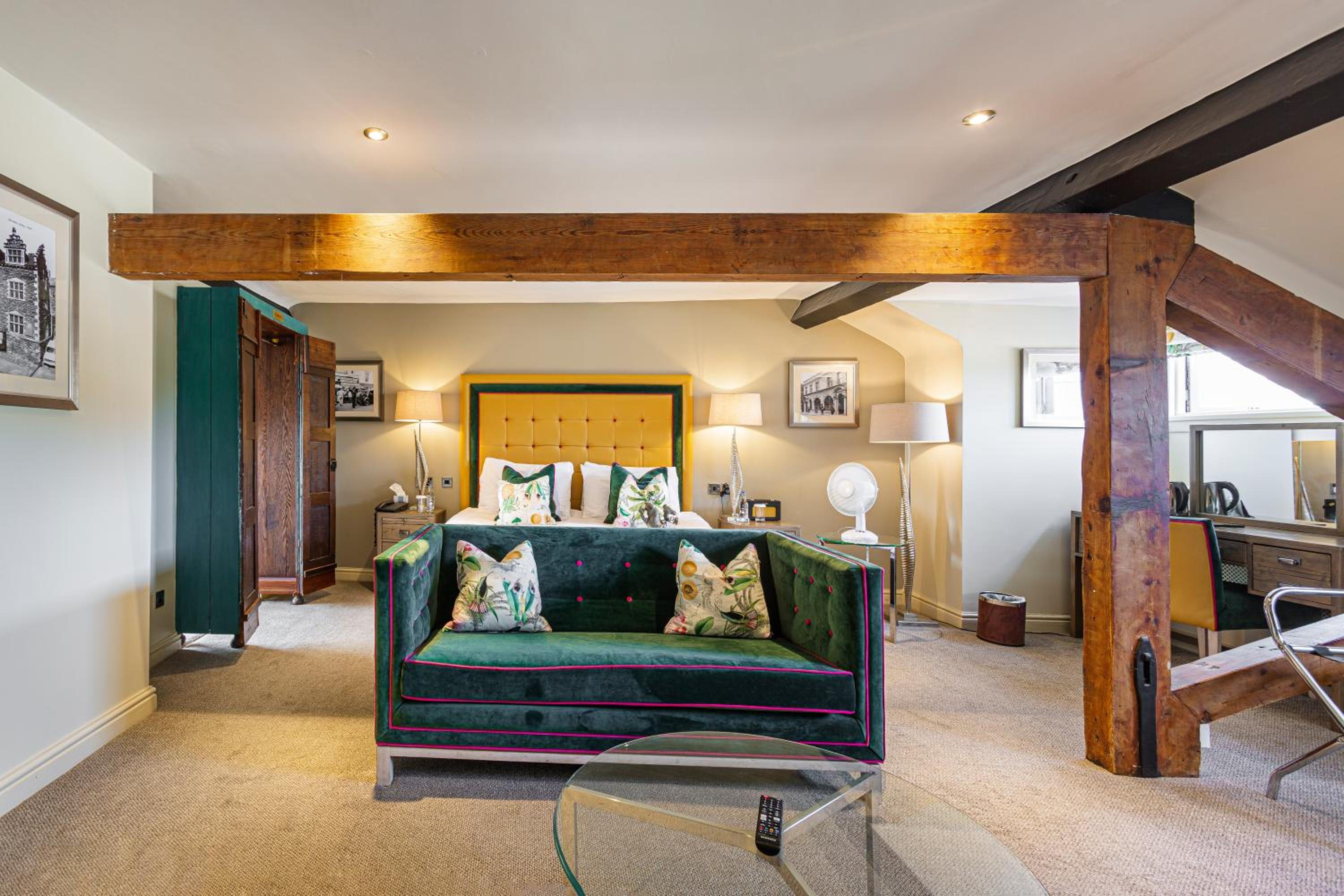 Deluxe Suite photo 3