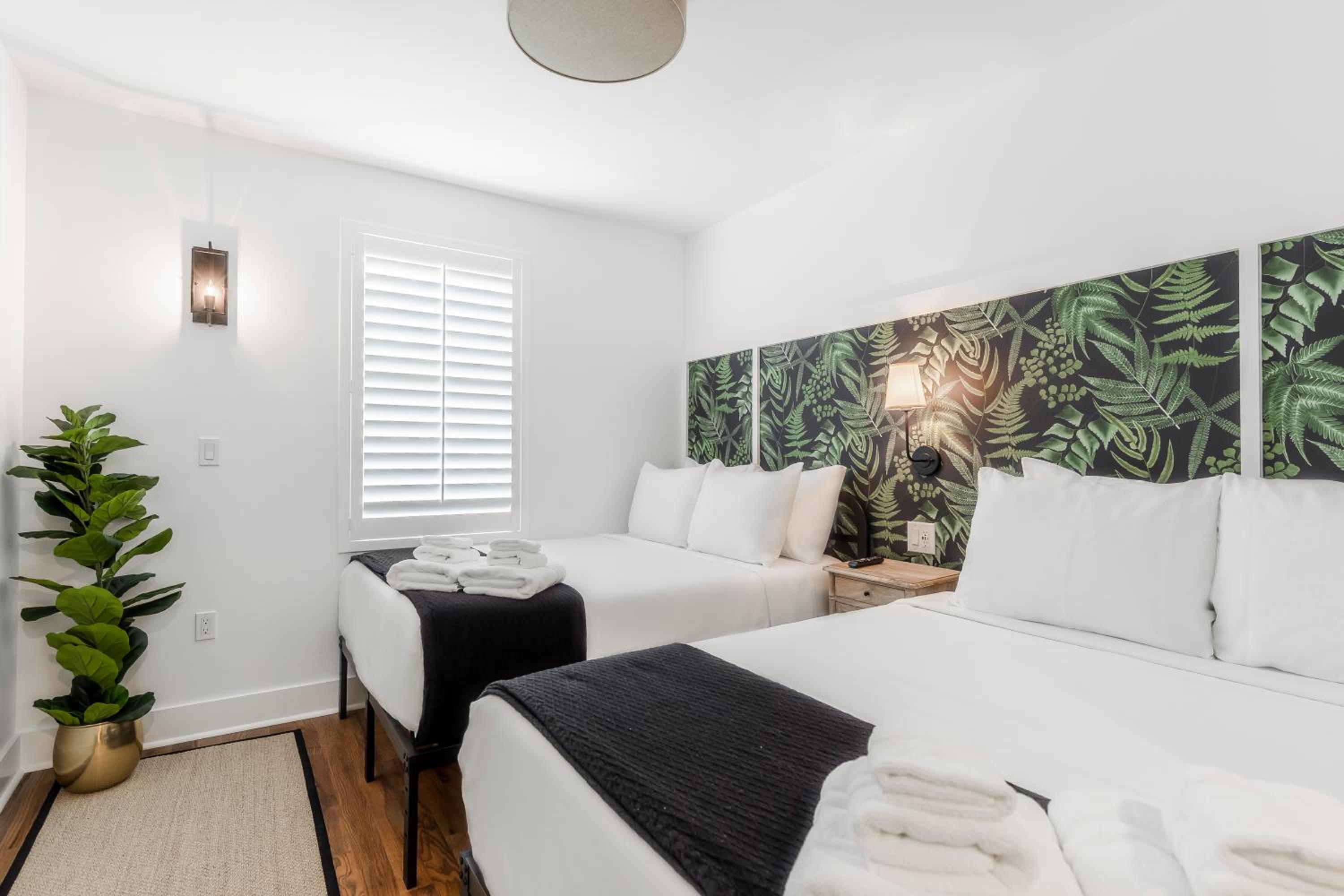 Double Room - Photo 8