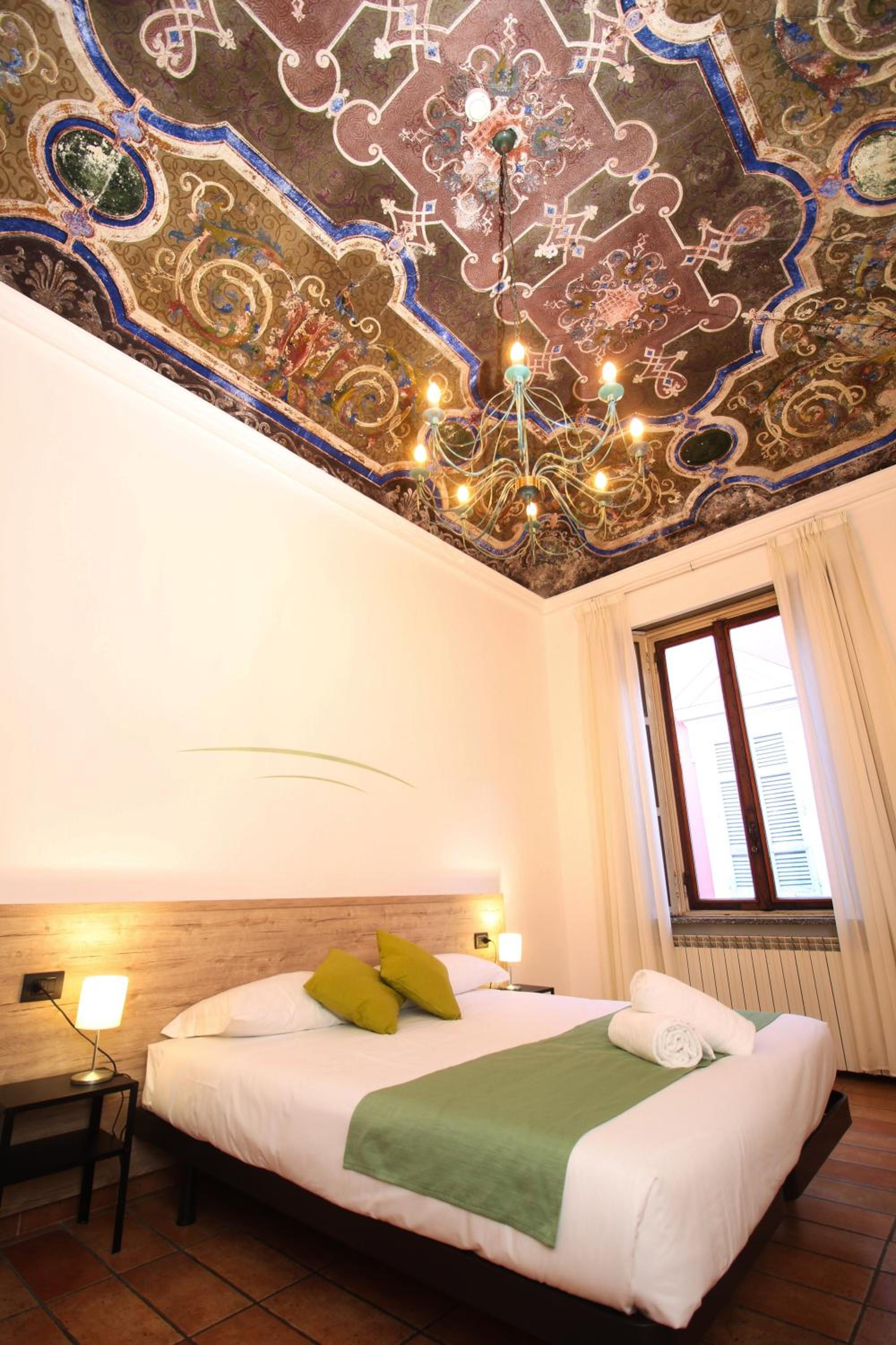 Superior Double or Twin Room - Photo 4