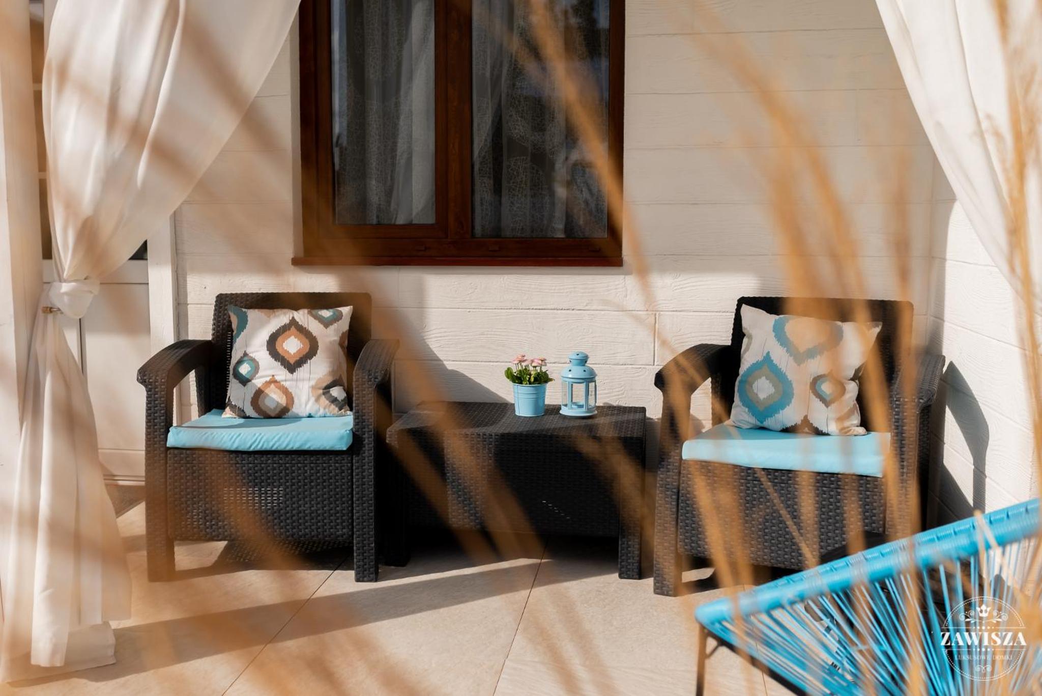 Apartment with Terrace photo 2