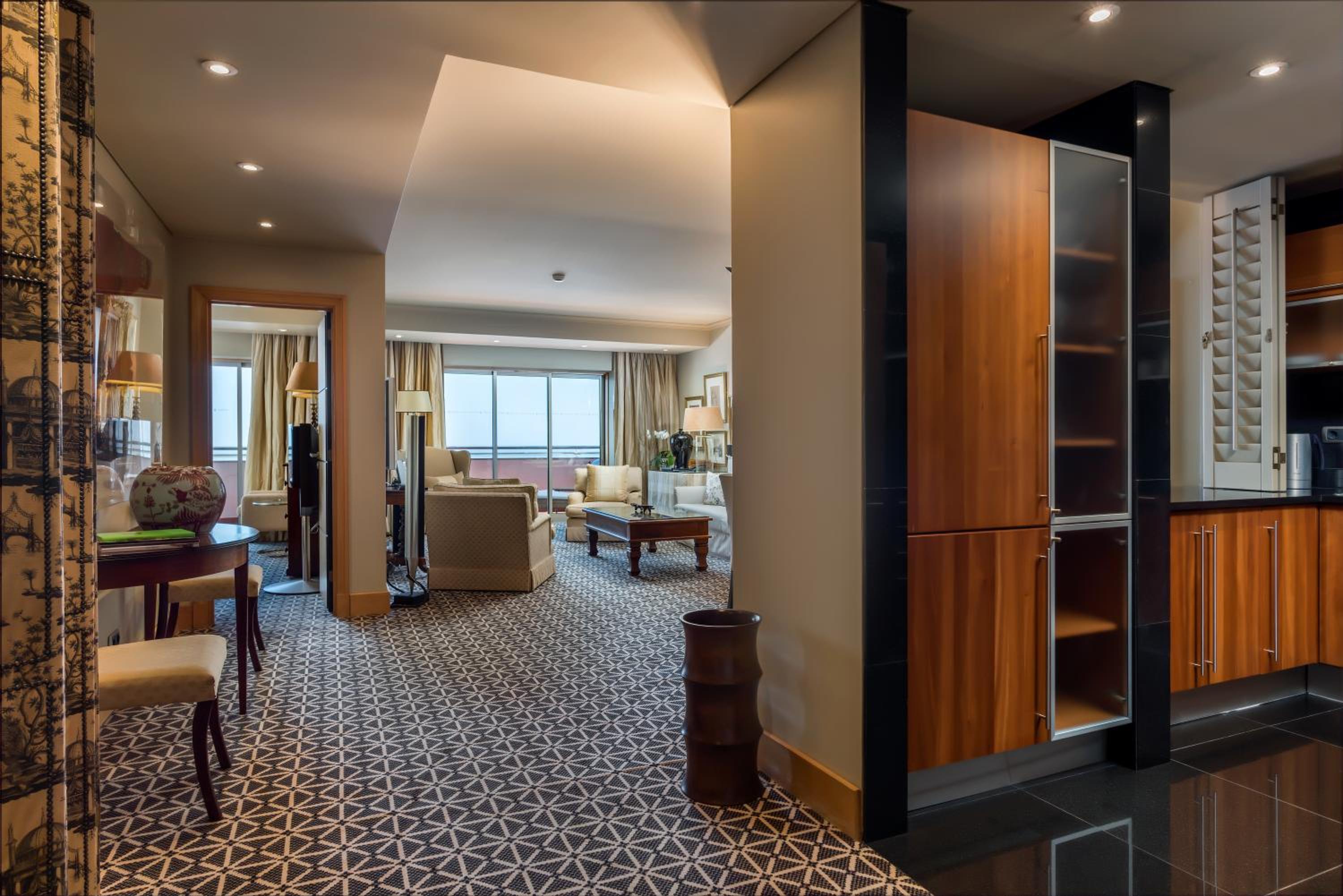 Penthouse Suite with Ocean View