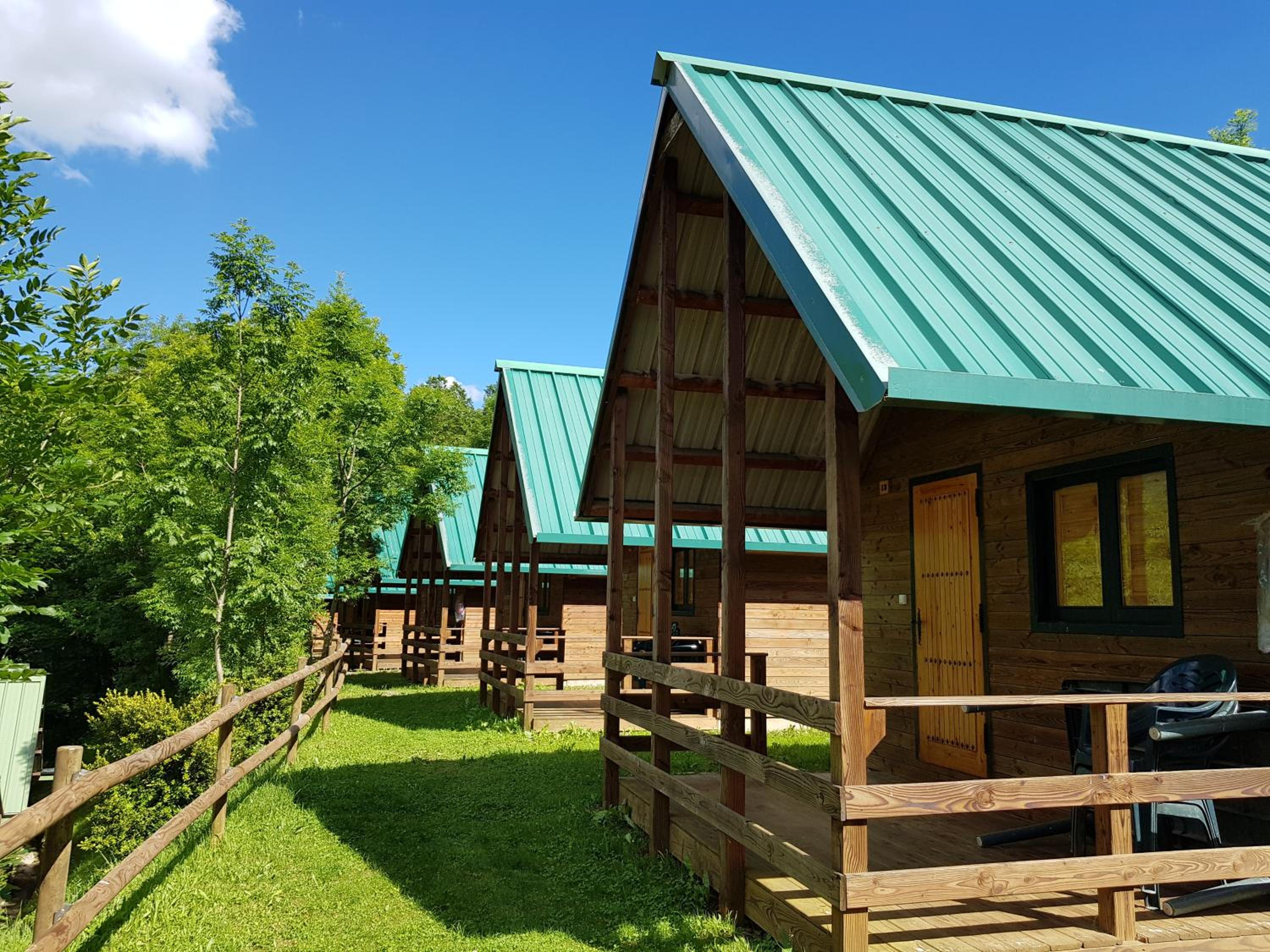 Superior Bungalow - Photo 9