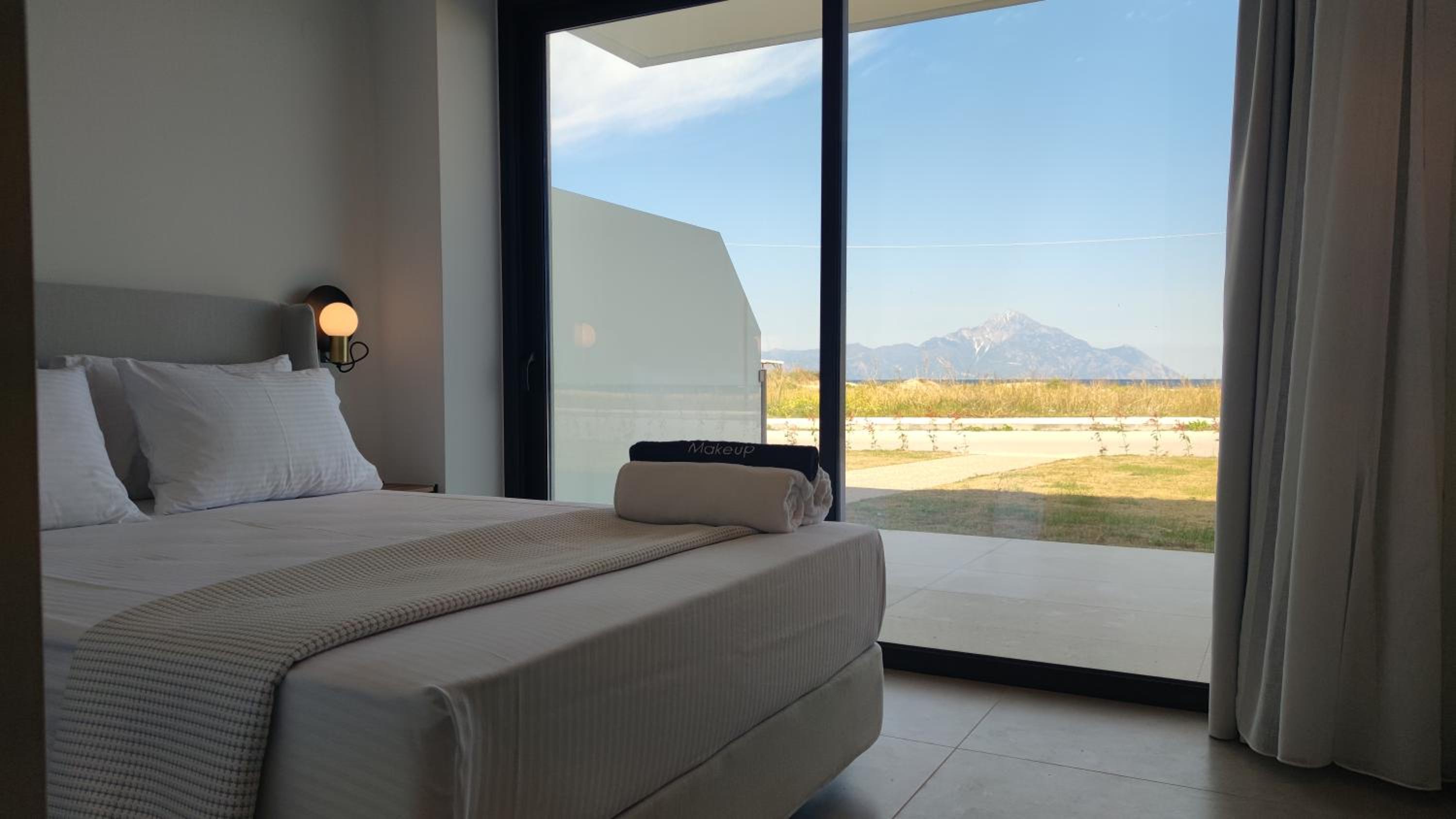 Deluxe Double Room with Sea View photo 1