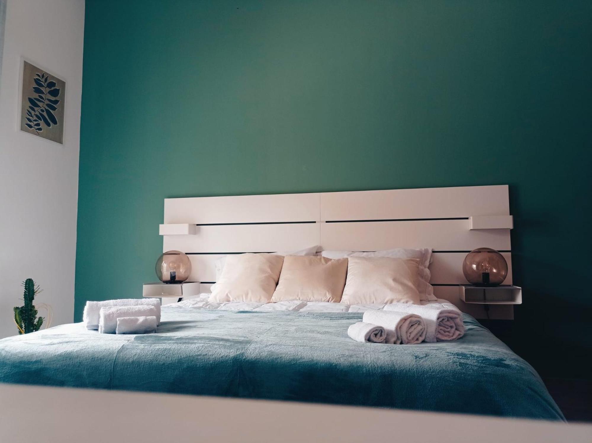 Large Double Room