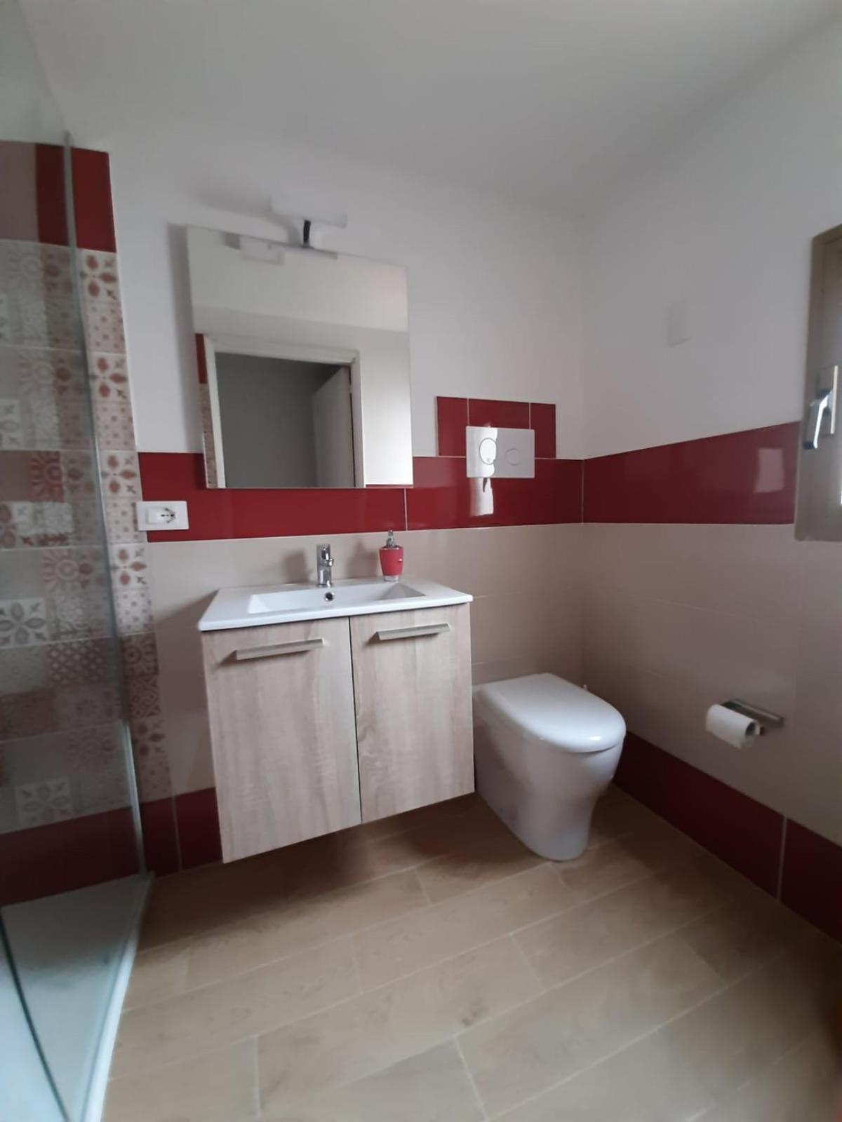 One-Bedroom Apartment - Photo 23