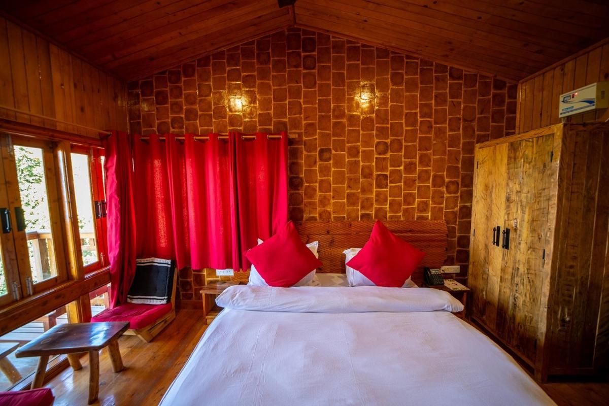 Suite - Photo 2