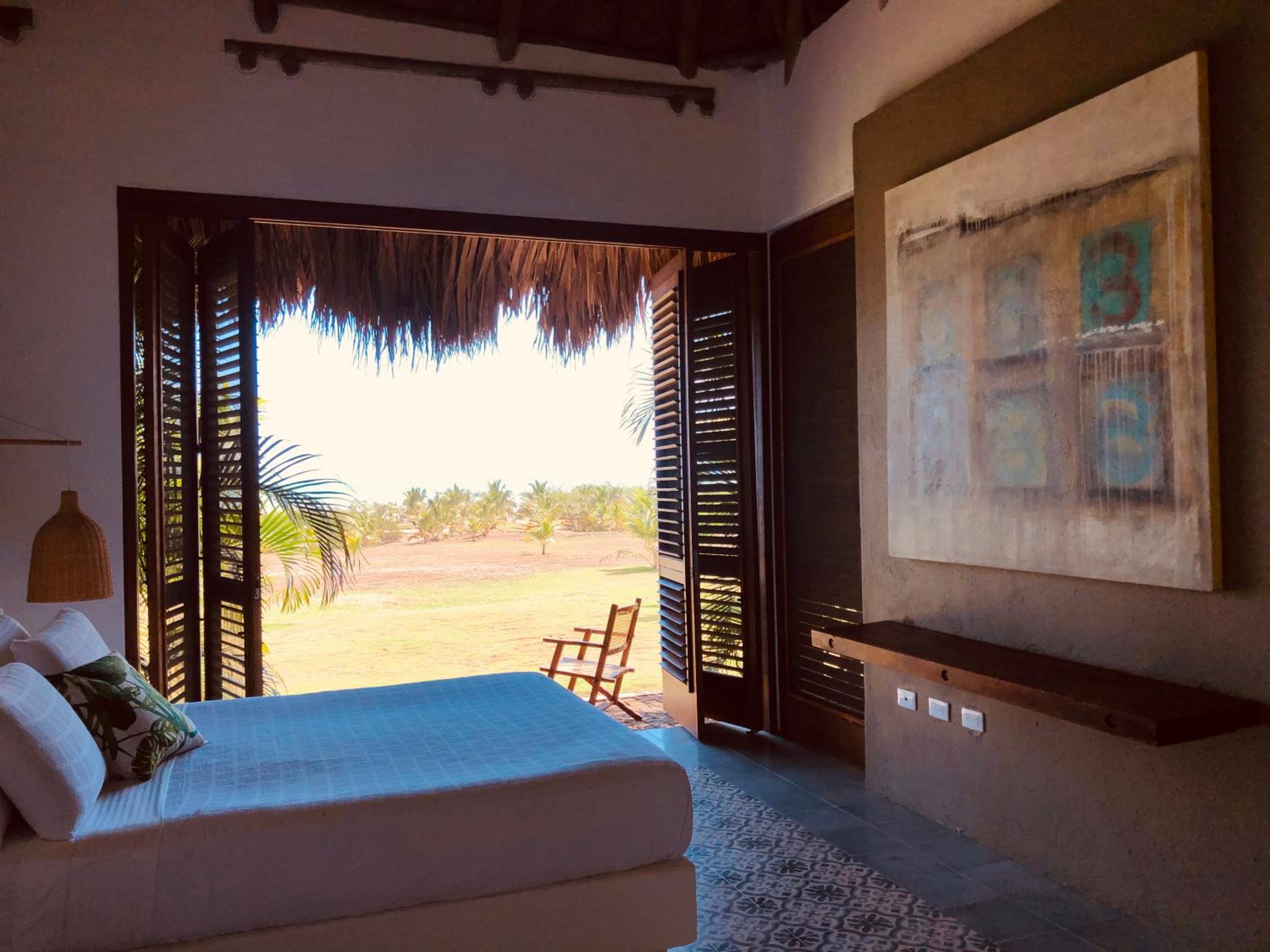Bungalow - Beach Front photo 1