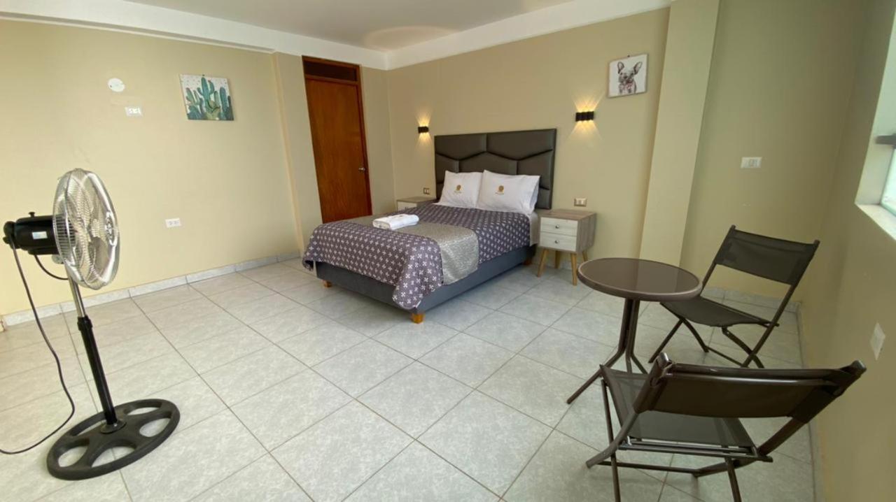 Queen Room photo 3
