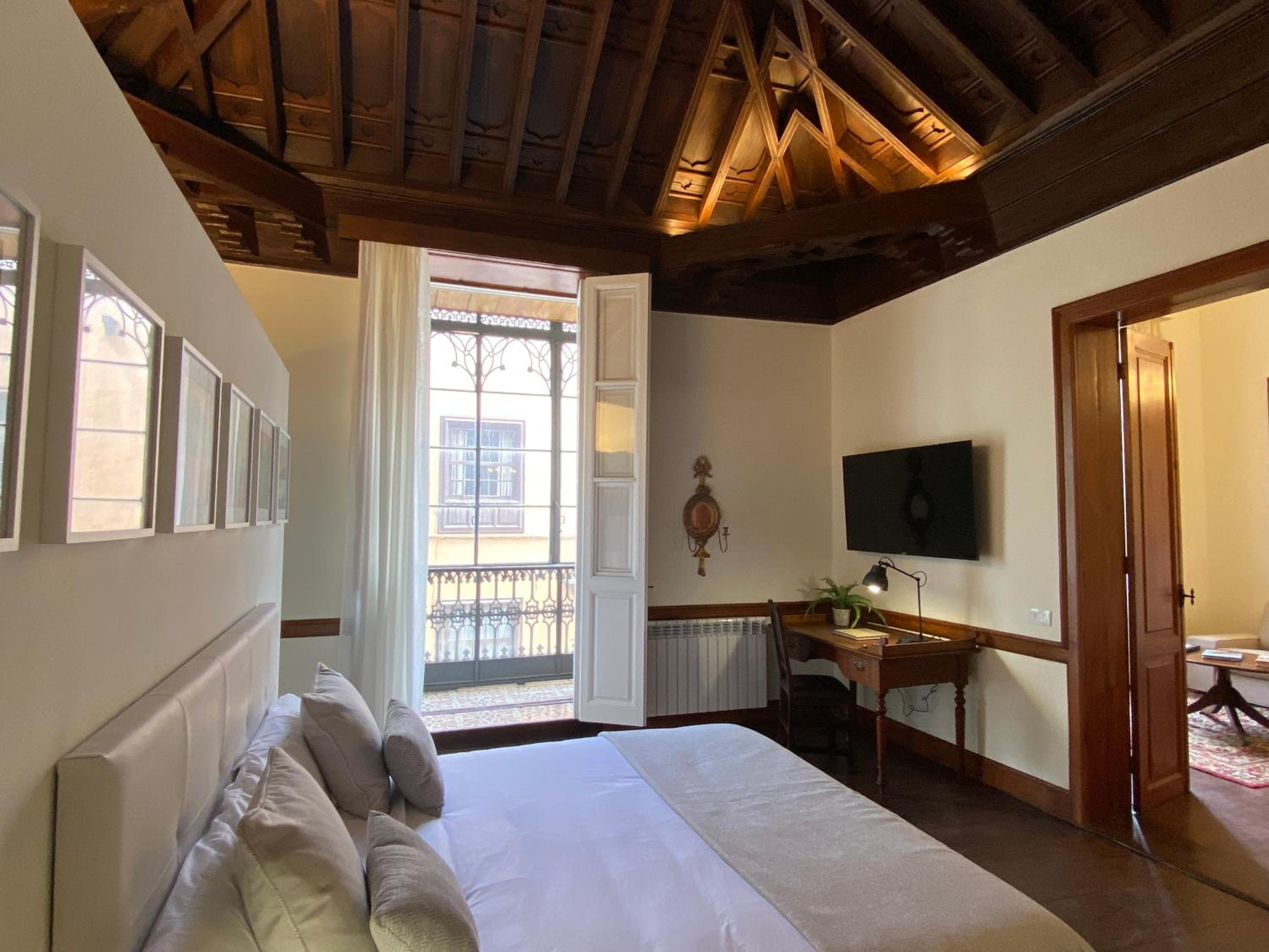 Two-Bedroom Suite - Photo 1