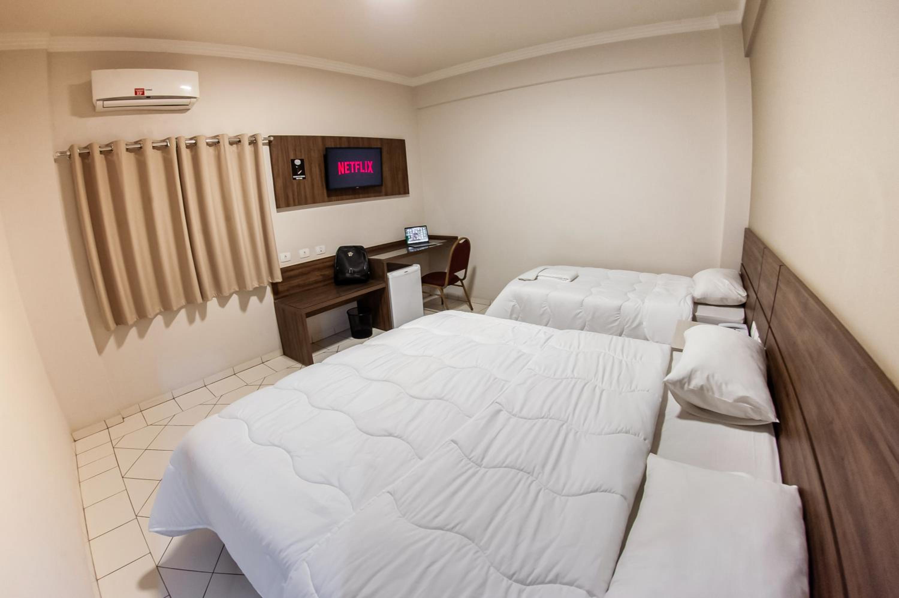 Triple Room photo 2