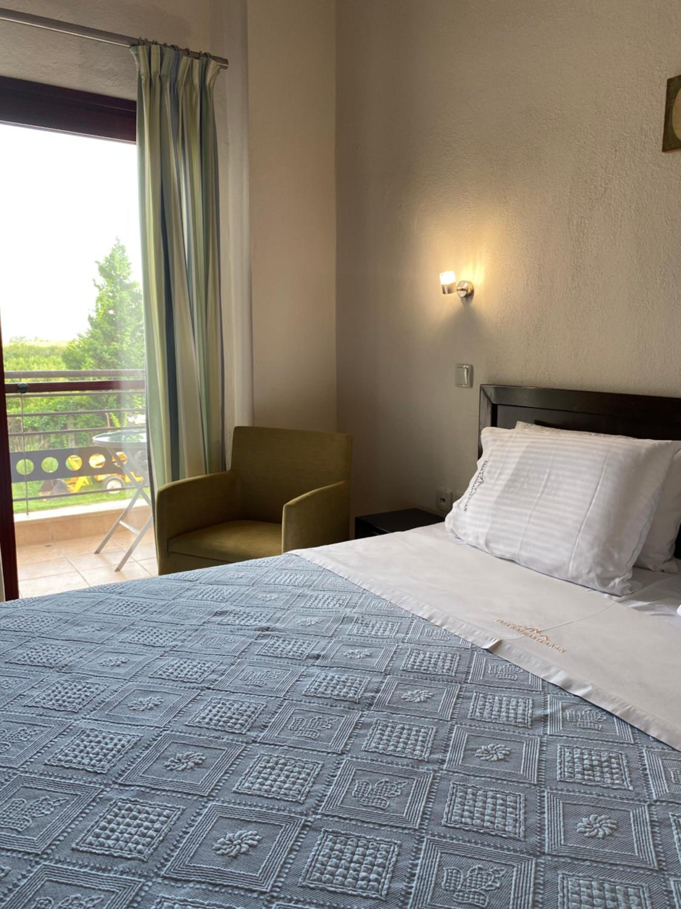 Double Room - Photo 10