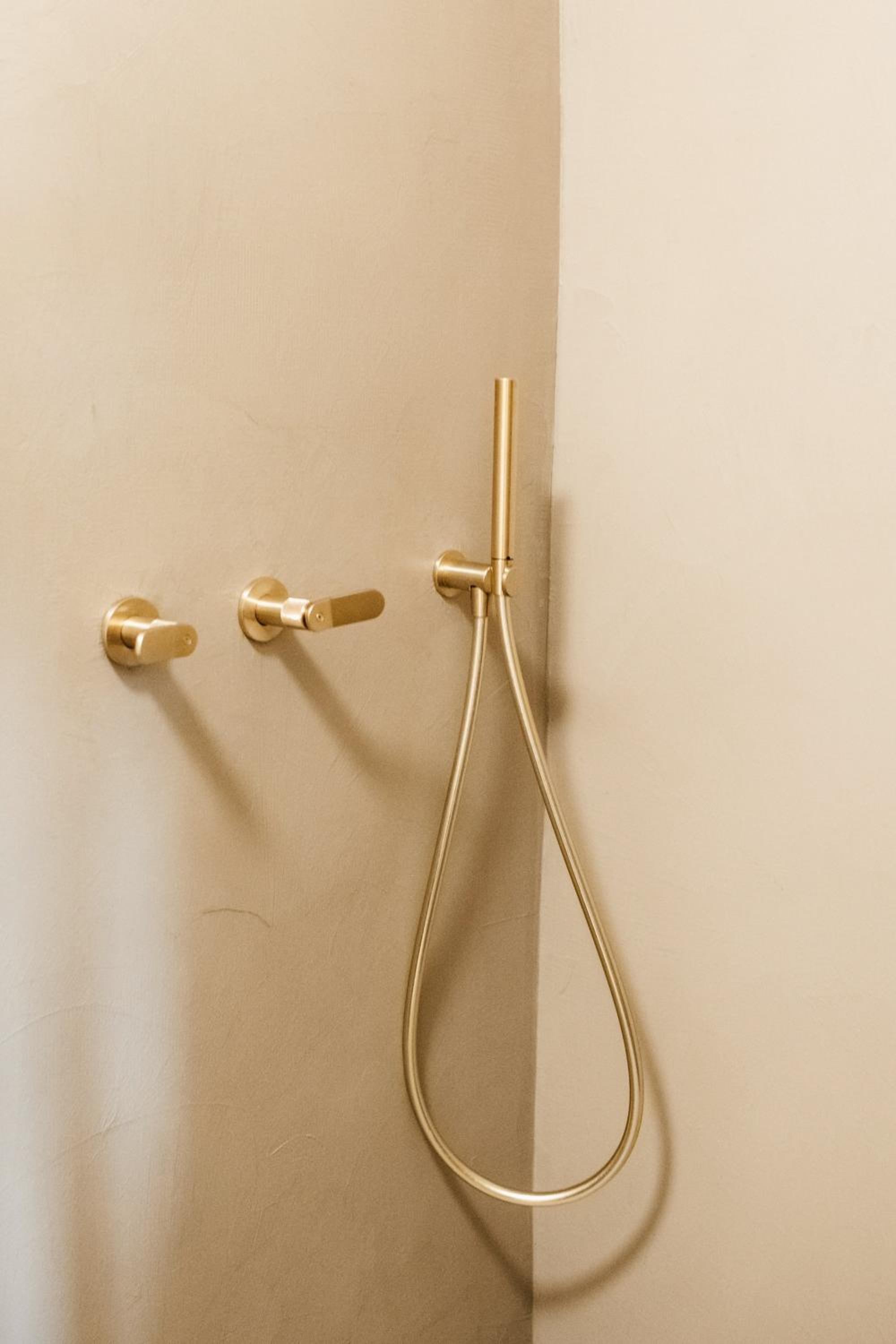 Two-Bedroom Apartment - Photo 22