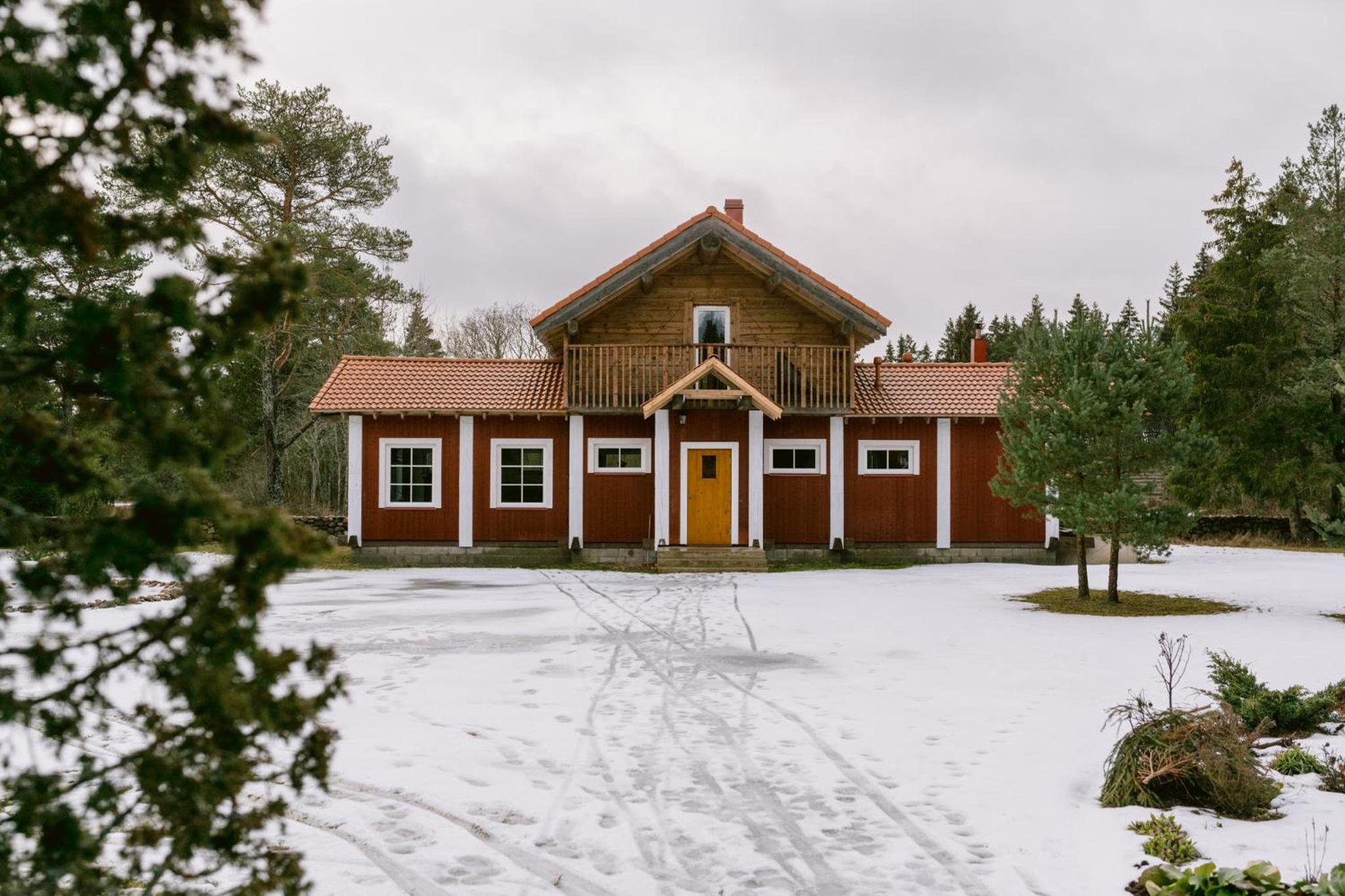 Three-Bedroom Villa photo 2