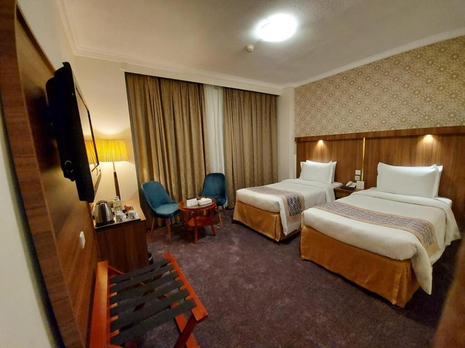 Standard Double or Twin Room photo 1