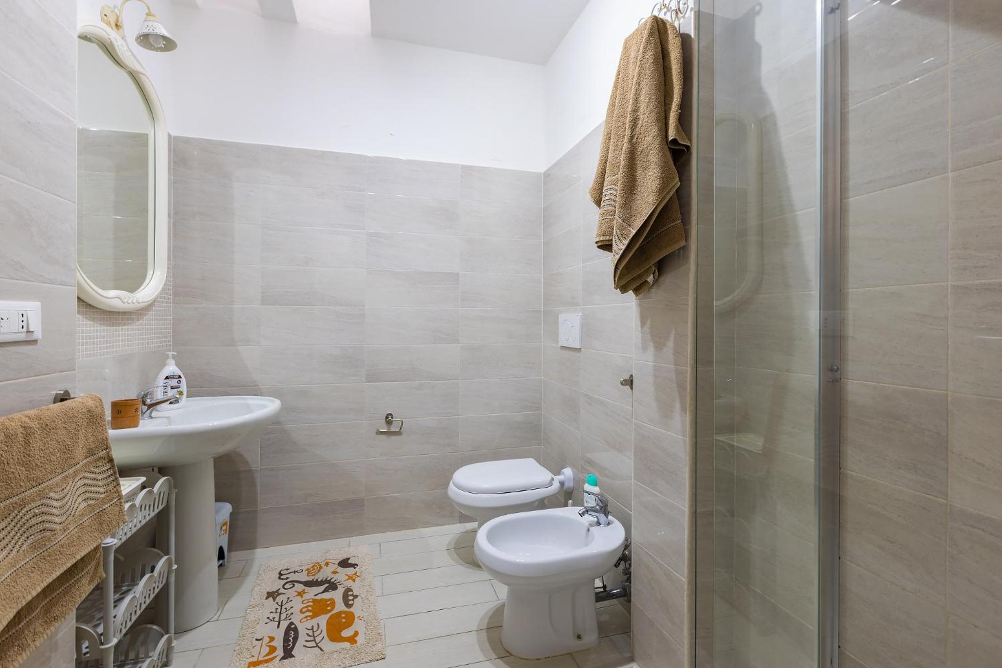 Three-Bedroom Apartment - Photo 8