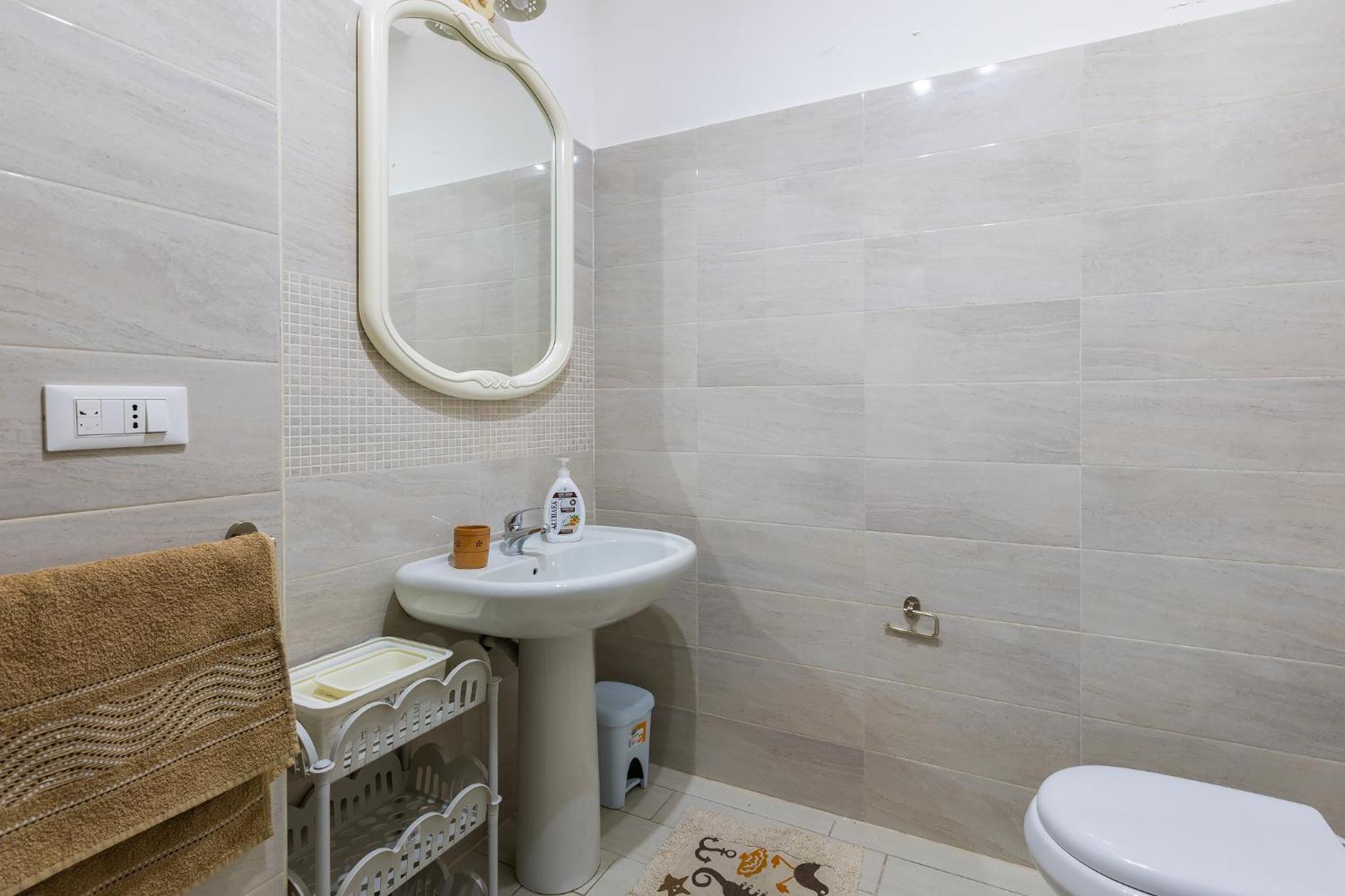 Three-Bedroom Apartment - Photo 10