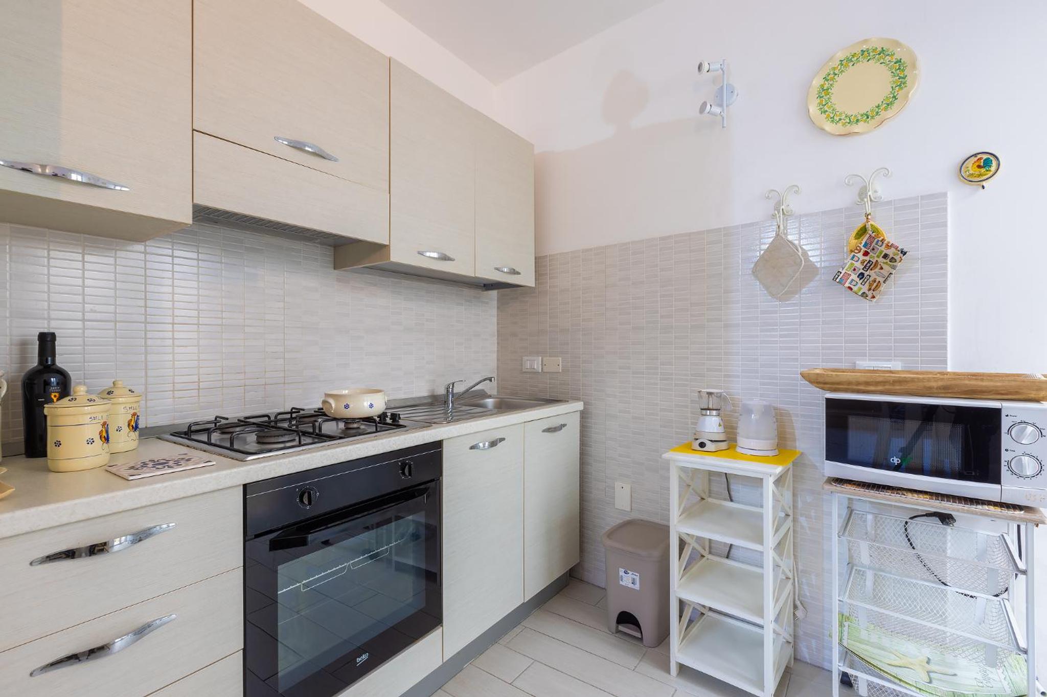 Three-Bedroom Apartment - Photo 22
