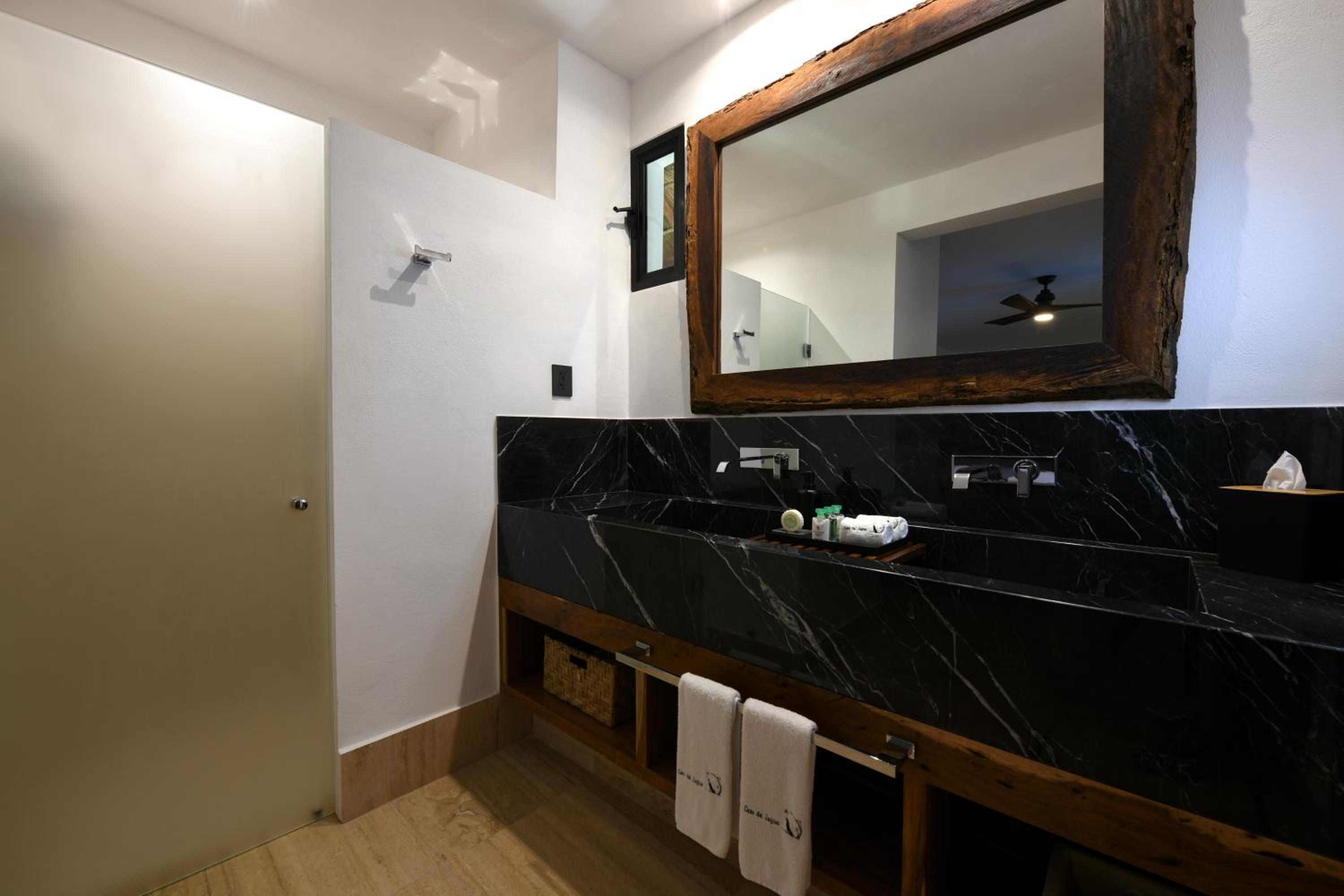 Master Suite - Photo 10