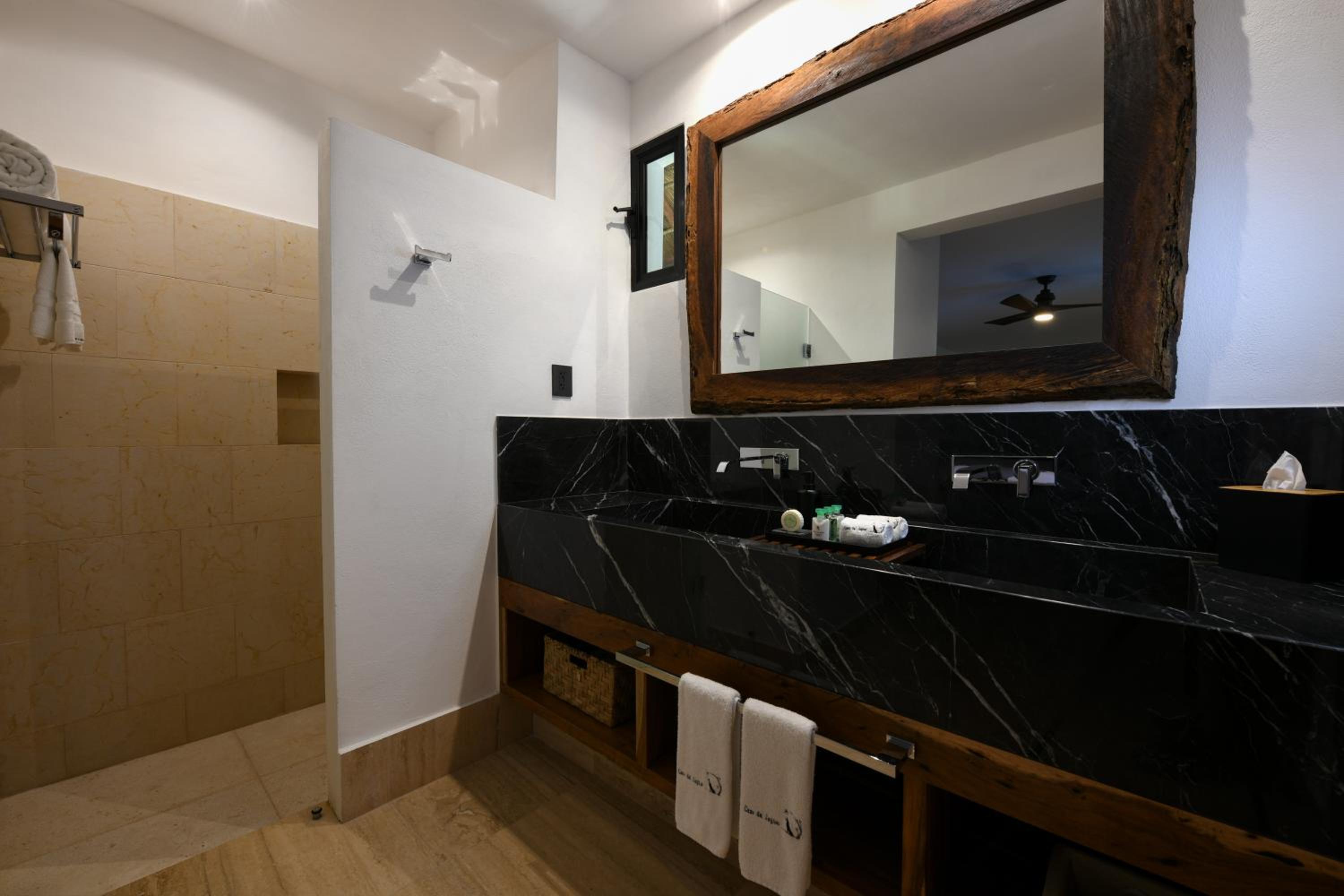 Master Suite - Photo 11