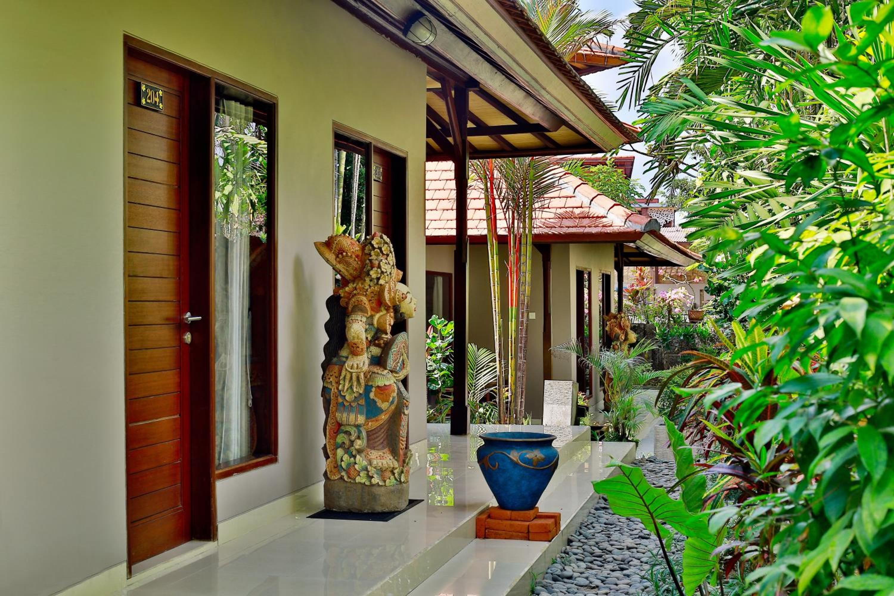 Two Bedrooms Villa with Garden View - Photo 2