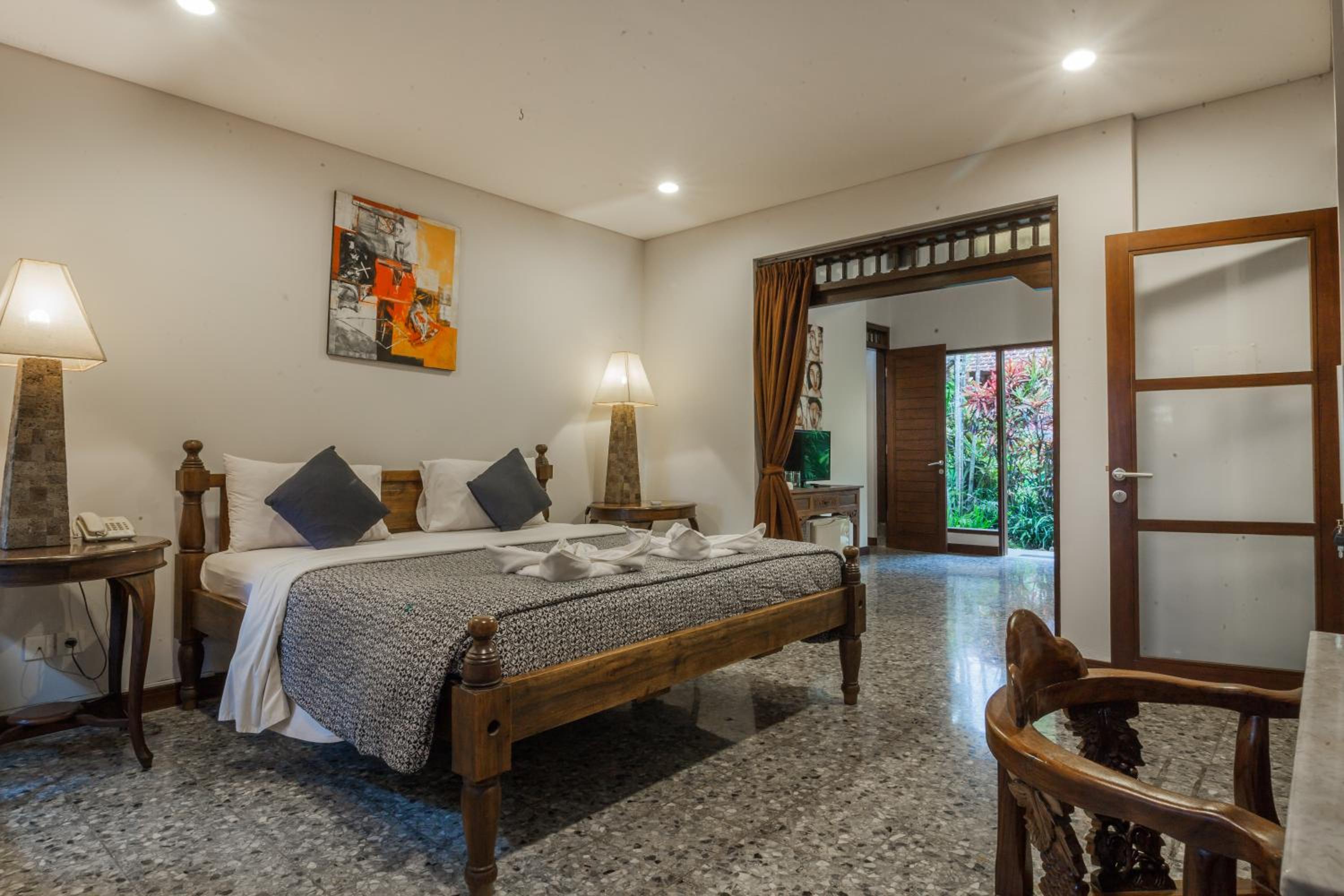 Deluxe Room with Garden View - Photo 14