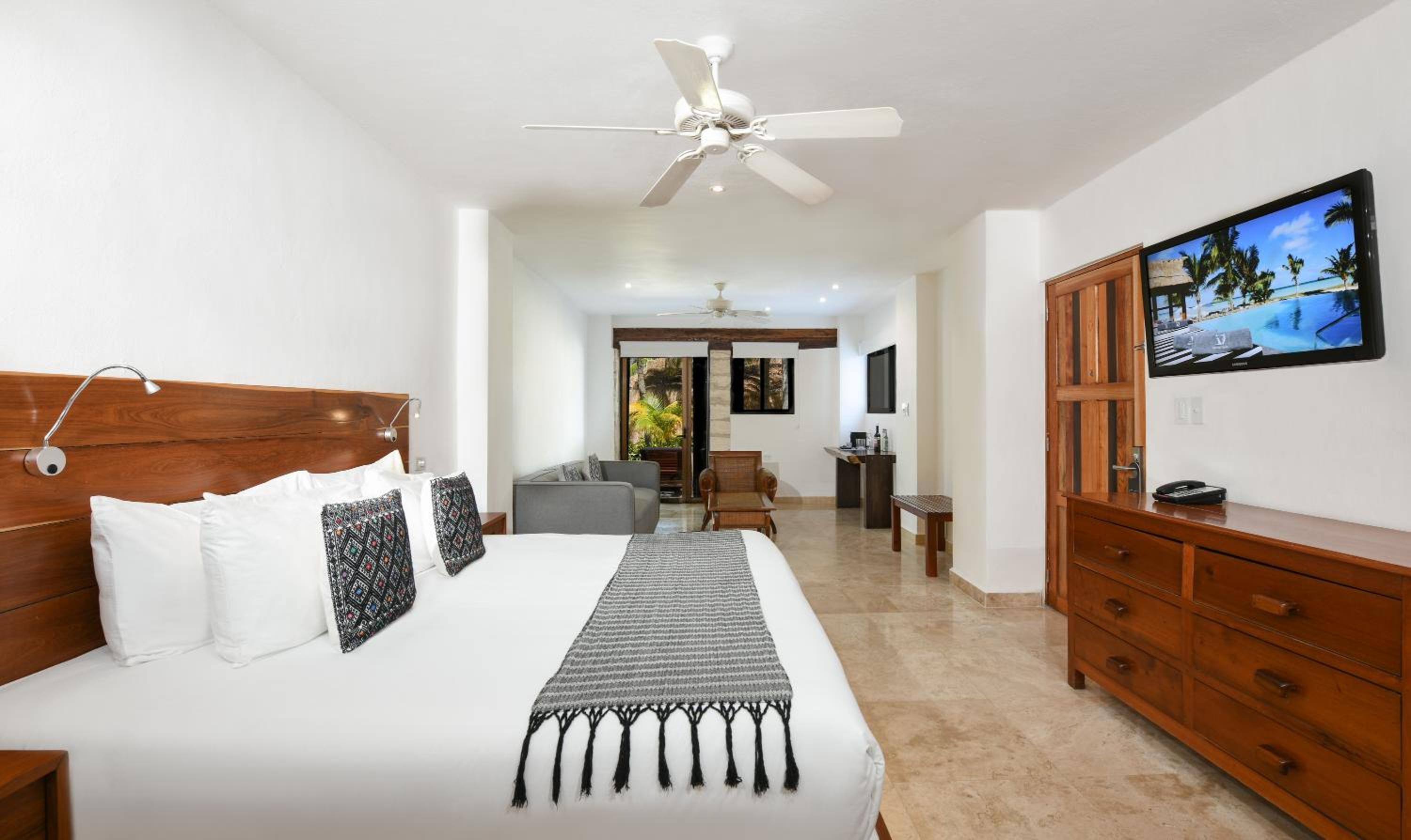 Junior Suite - Photo 4