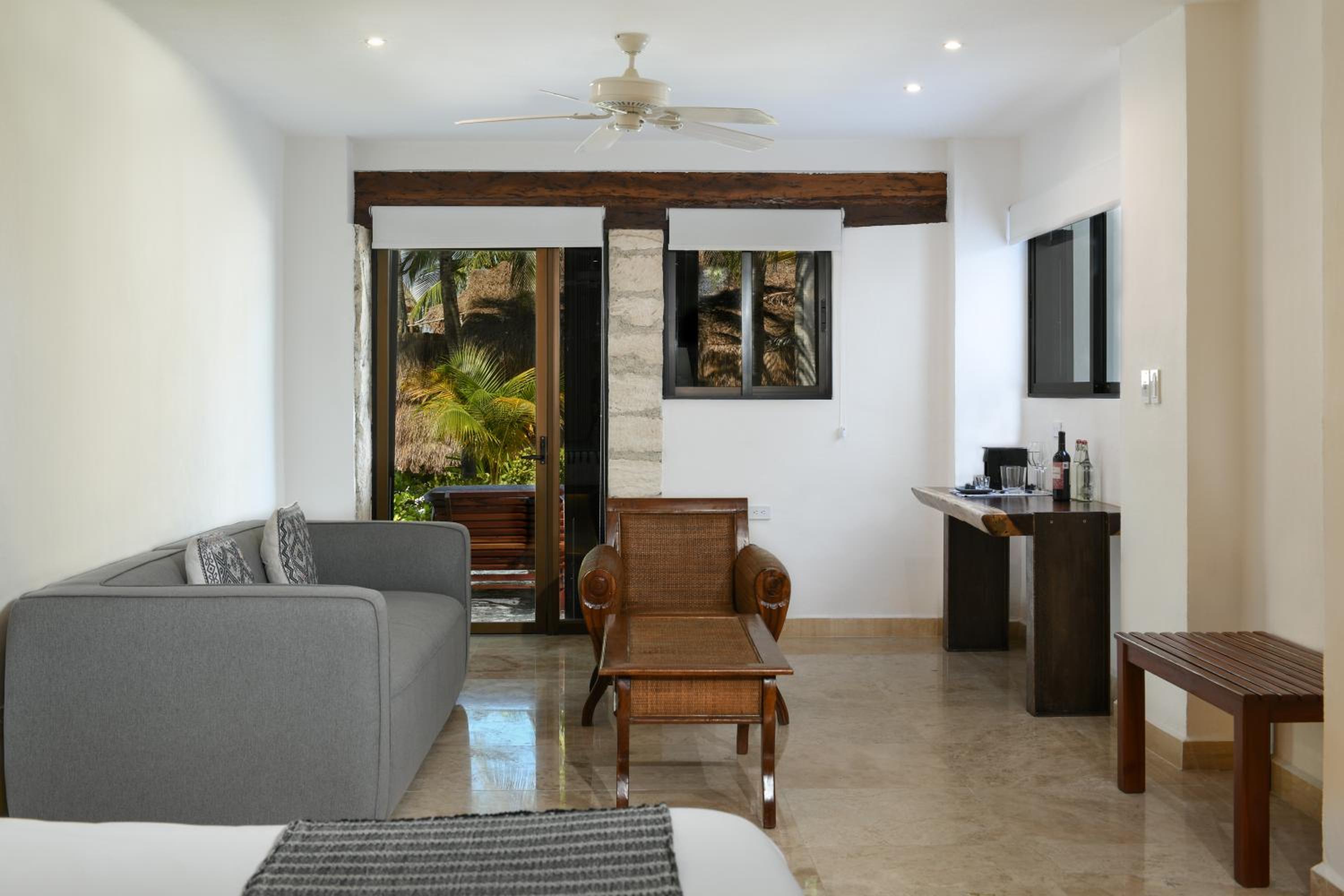 Junior Suite - Photo 1
