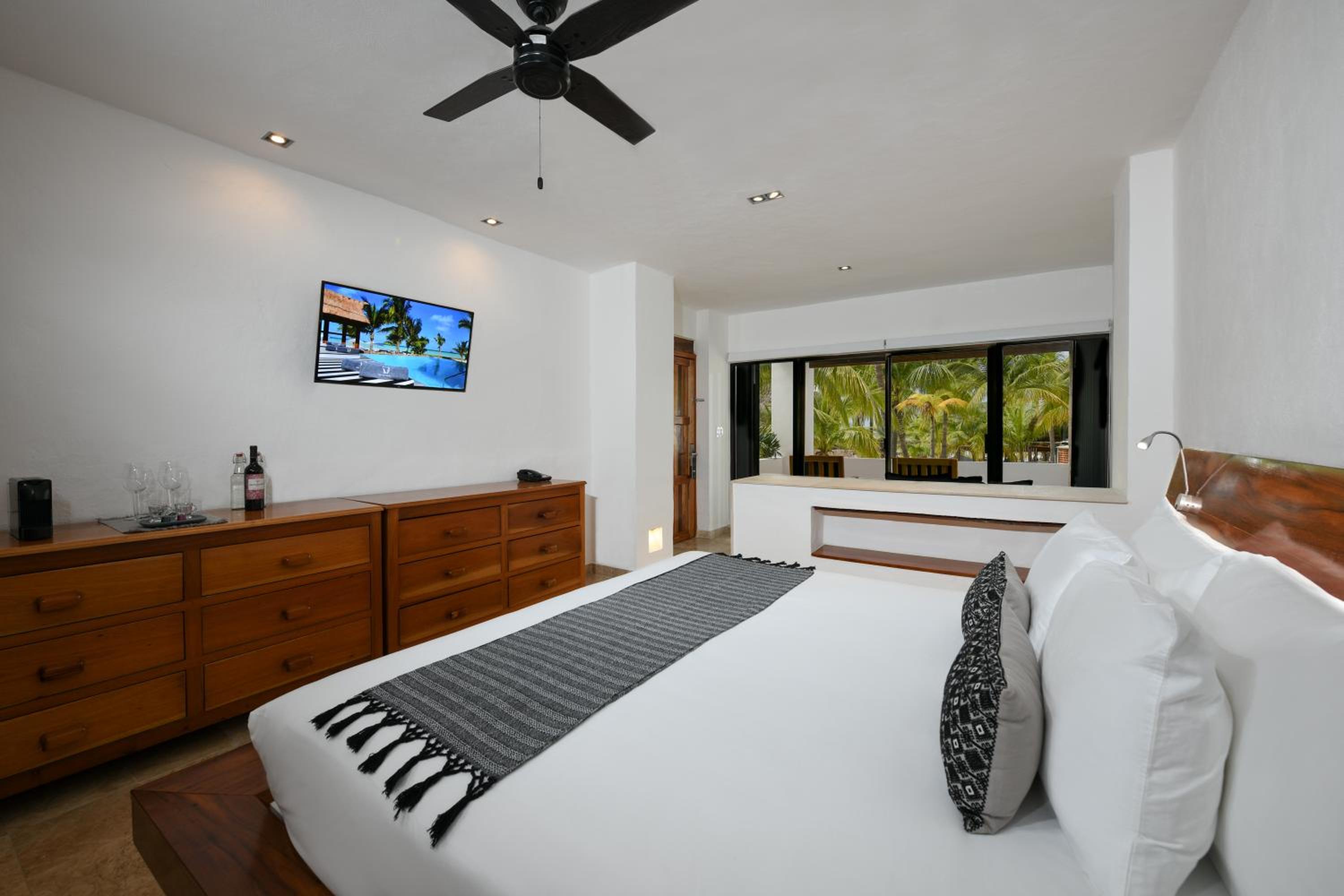 Junior Suite - Photo 9