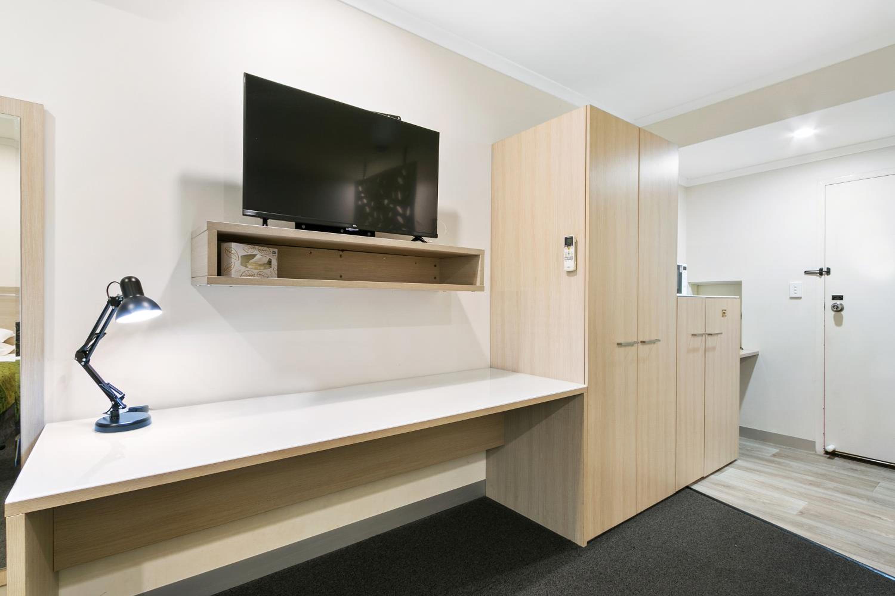 Deluxe Twin Room - Photo 4