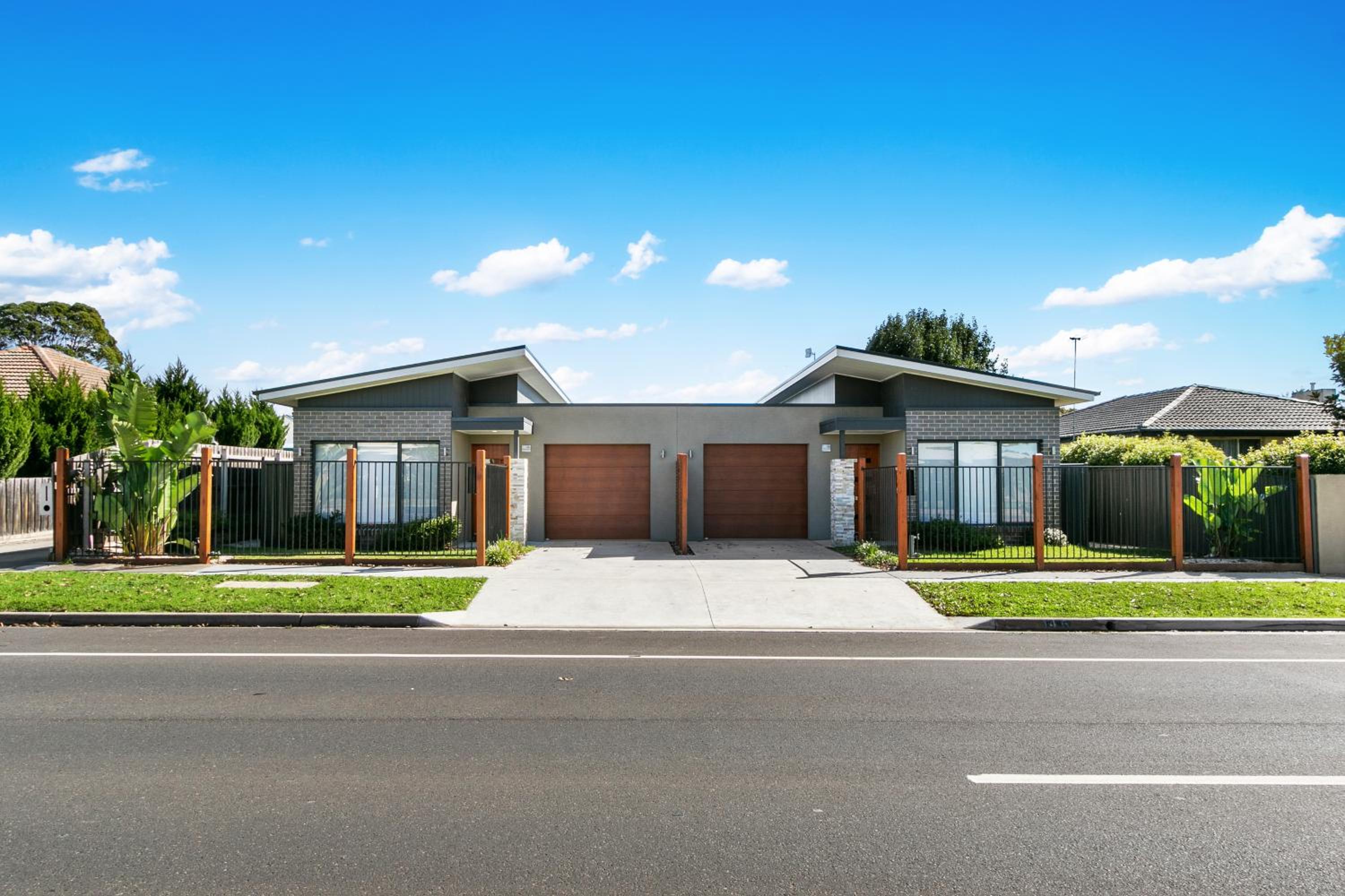 Three-Bedroom Villa - Photo 7