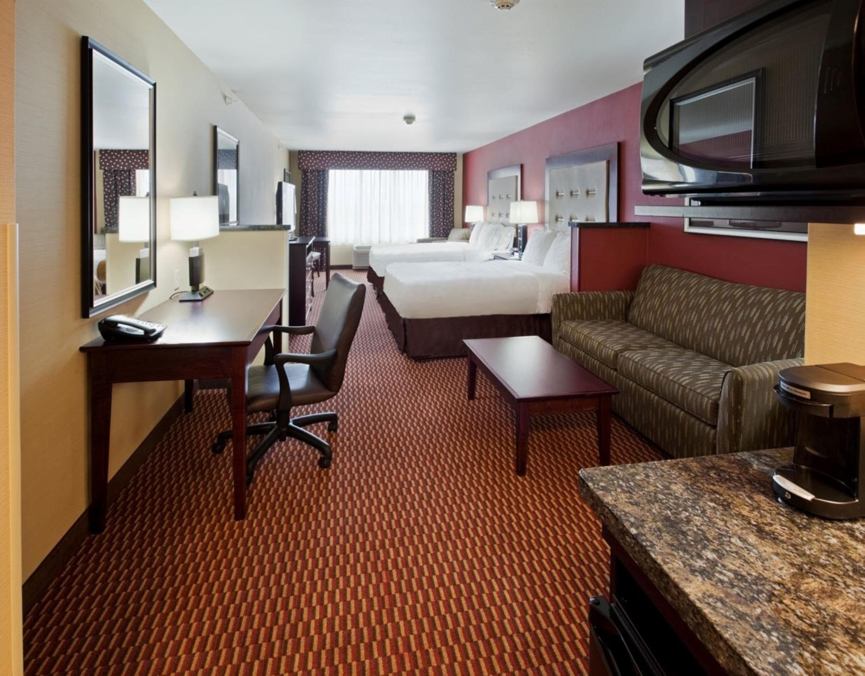Holiday Inn Express and Suites Great Falls by IHG