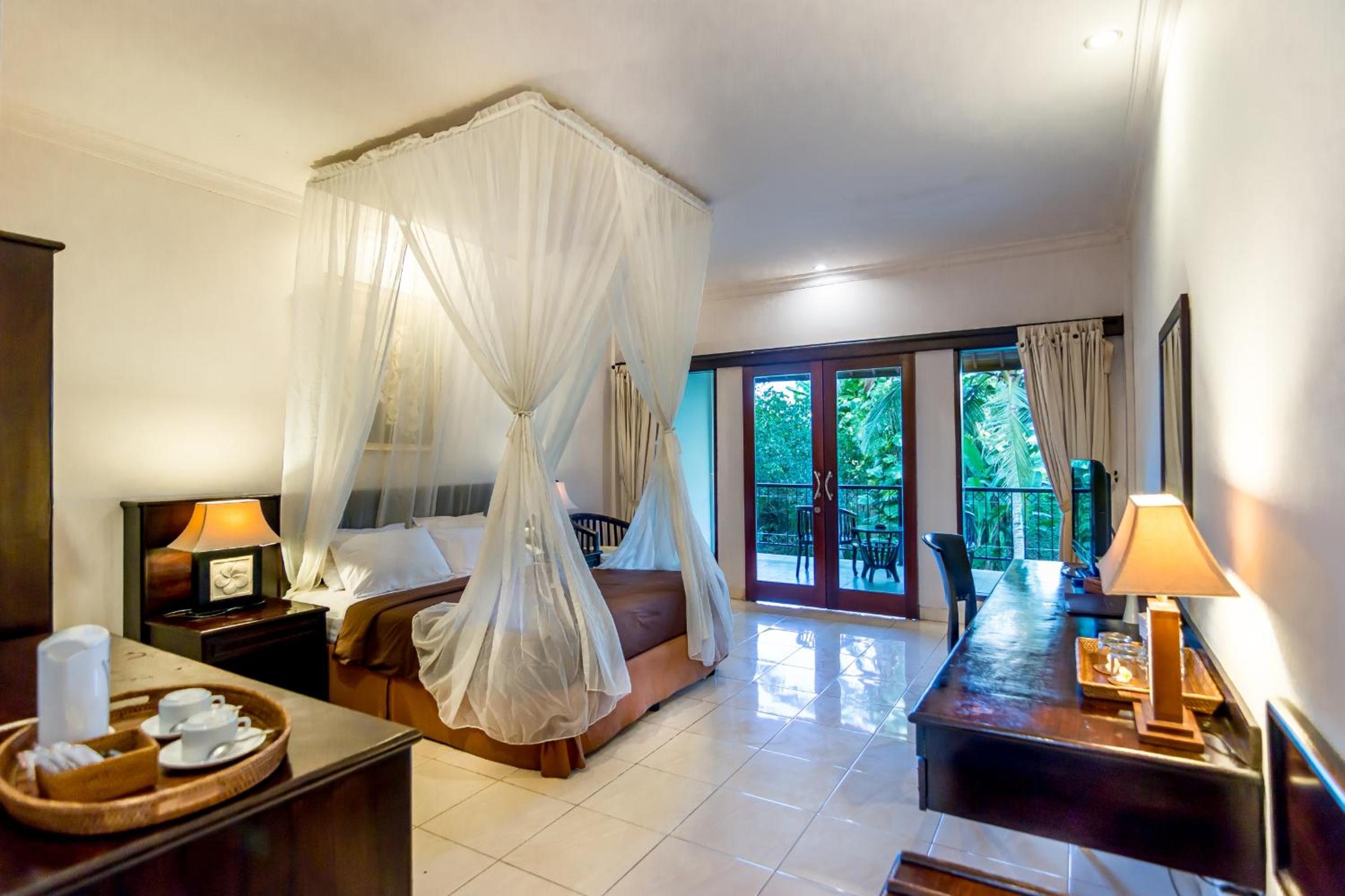 Deluxe Double or Twin Room - Photo 17
