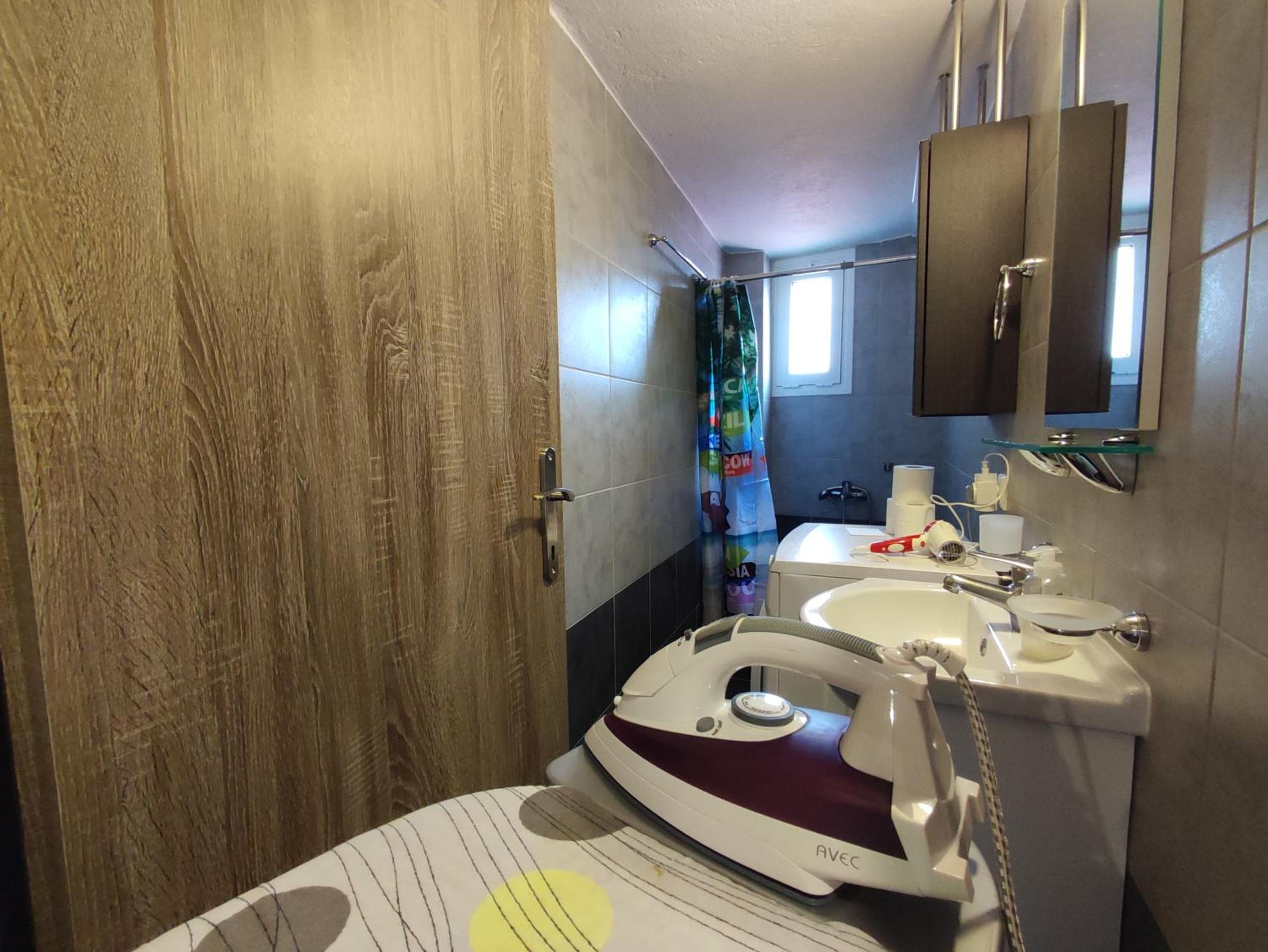Two-Bedroom Apartment - Photo 27