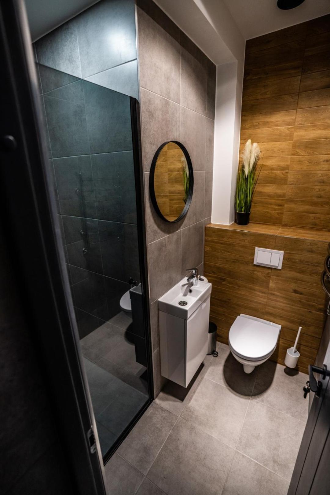 Large Double or Twin Room photo 1