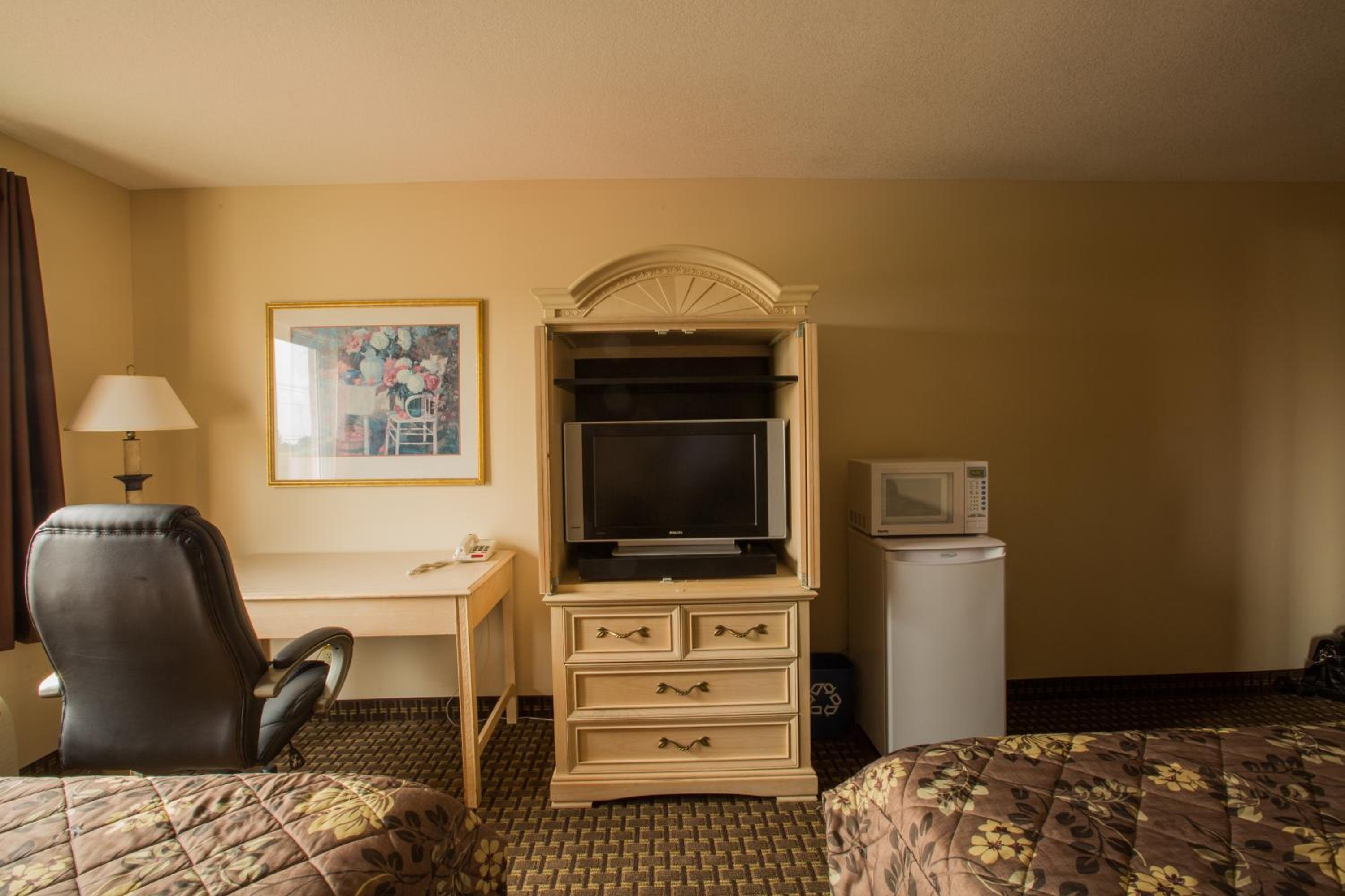 Double Room with Two Double Beds - Photo 3
